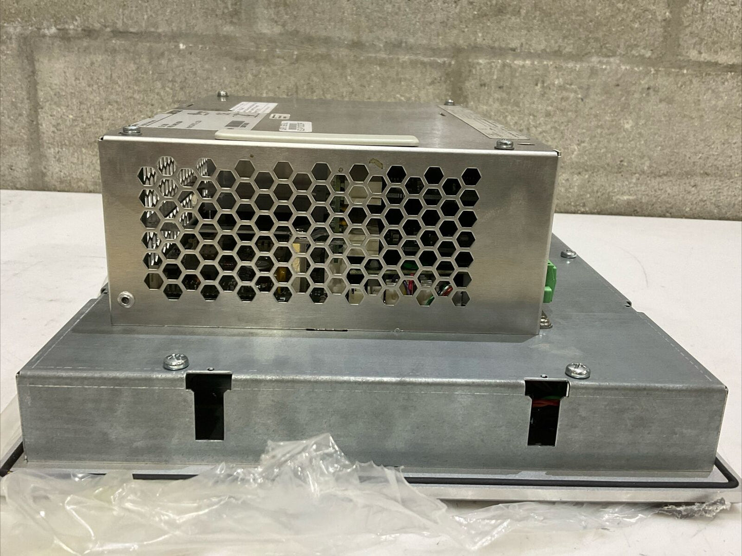 LENZE EL 1700 3401-0004 OPERATOR INTERFACE TOUCH SCREEN U3S