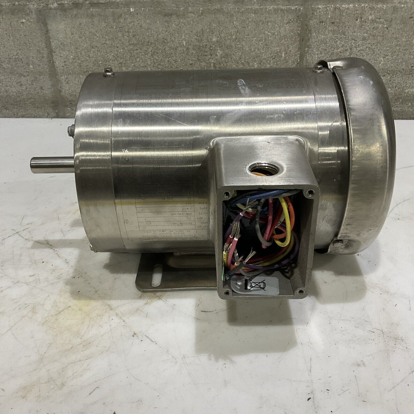 BALDOR 35V202R119G1 STAINLEES STEEL MOTOR .25 HP 460A 850RPM 60HZ U4M