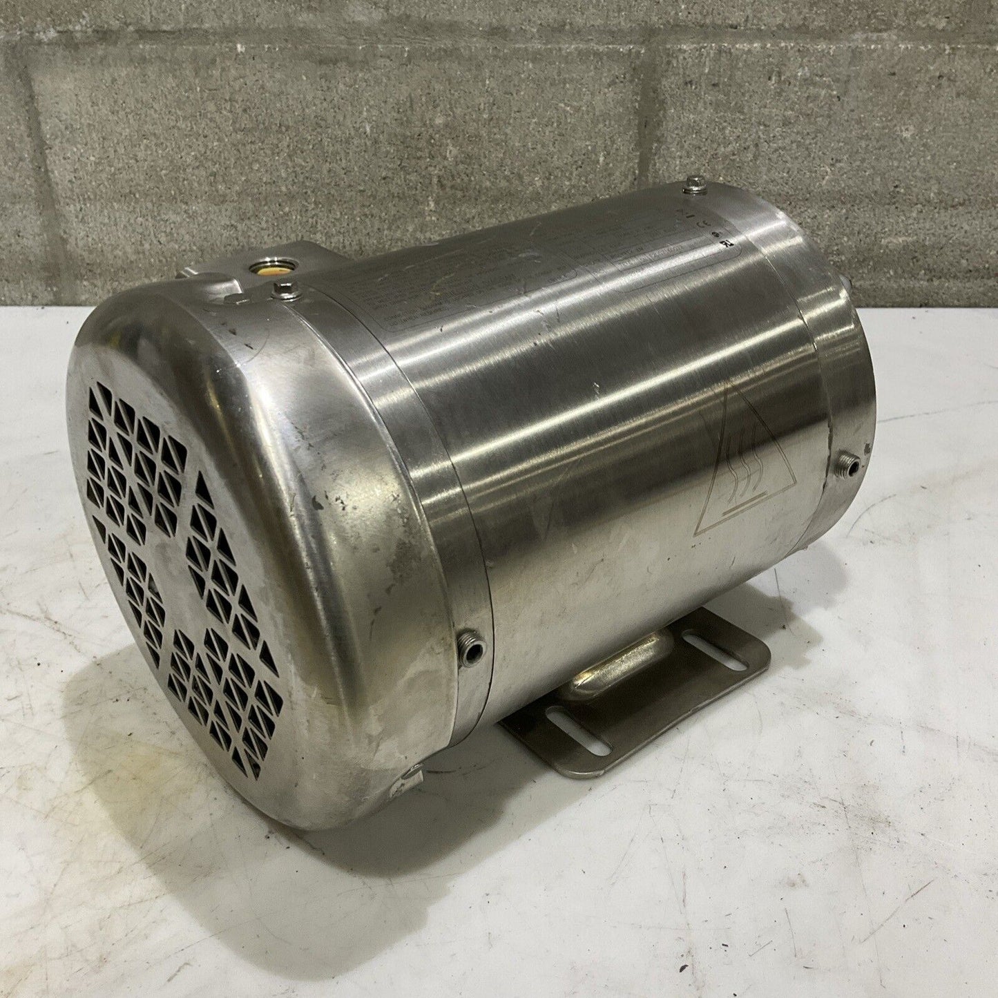 BALDOR 35V202R119G1 STAINLEES STEEL MOTOR .25 HP 460A 850RPM 60HZ U4M