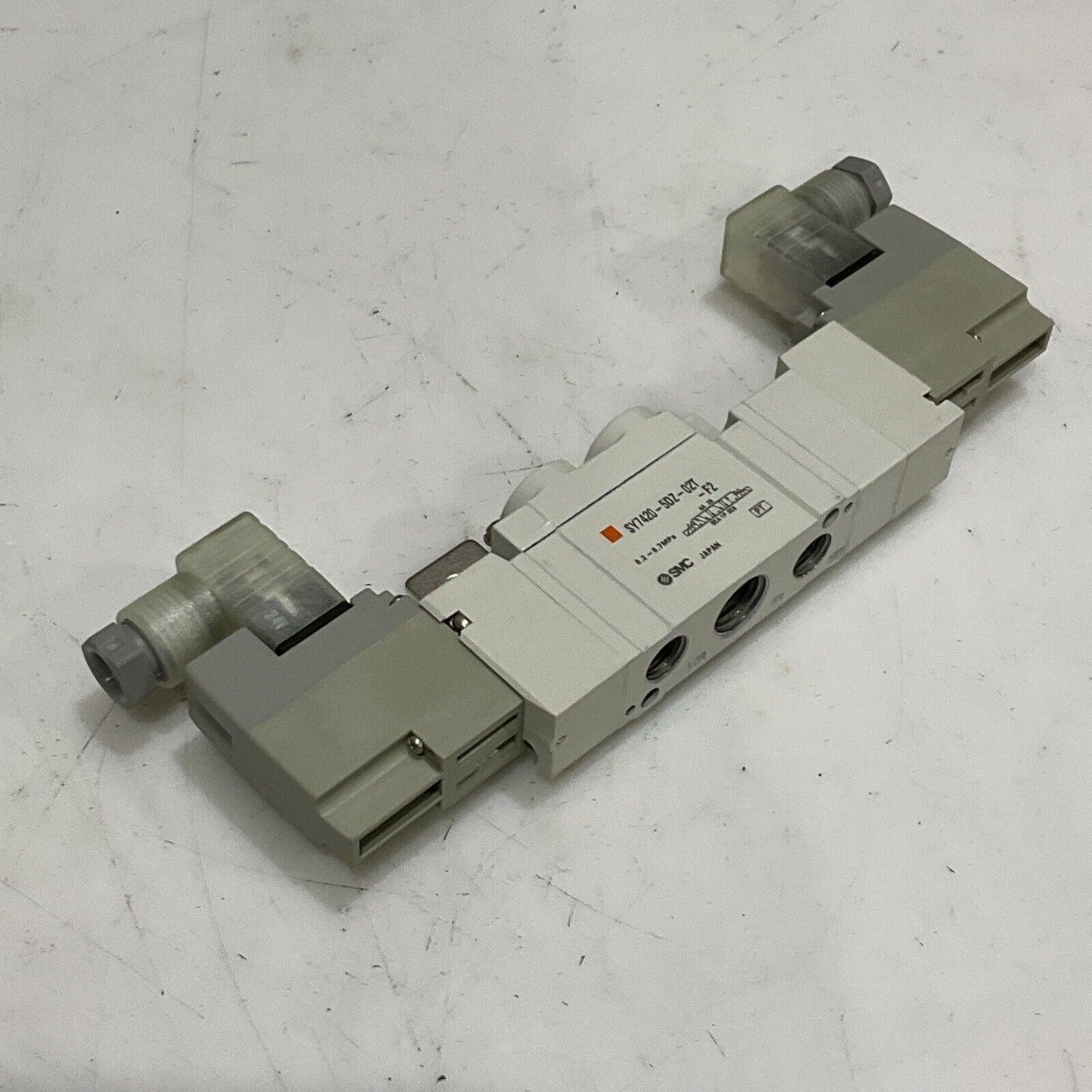 SMC SY7420-5DZ-02T-F2 SOLENOID VALVE 0.2-0.7 MPA U3S