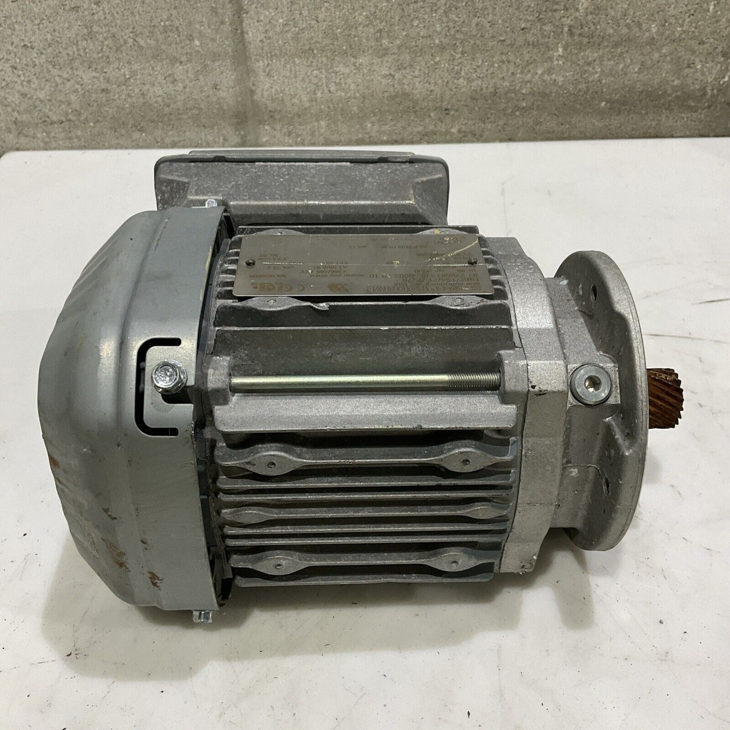 SEW-EURODRIVE DRS71S4/FG/EI76 GEAR MOTOR U4M