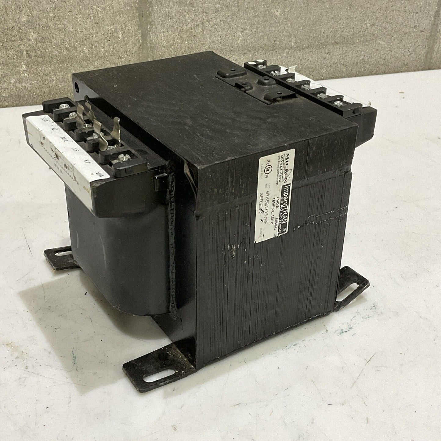 MICRON B1K5ABTZ13JKF TRANSFORMER 1.5KVA 50/60HZ SERIES 2 U4M