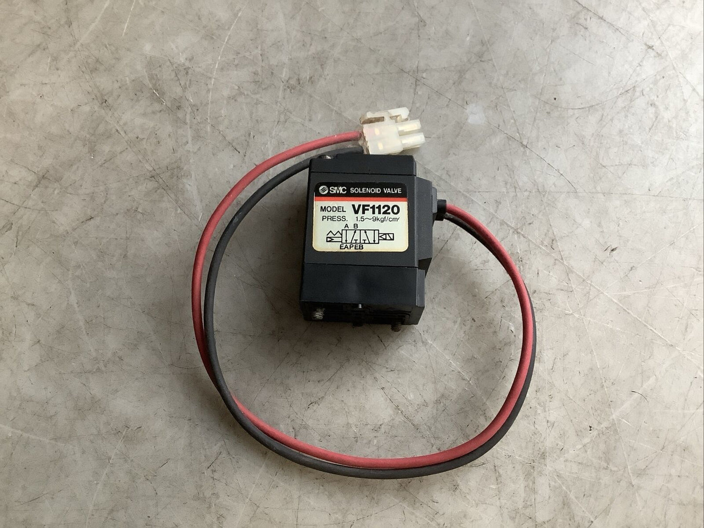 SMC VF1120 SOLENOID VALVE 21-26VDC RM6