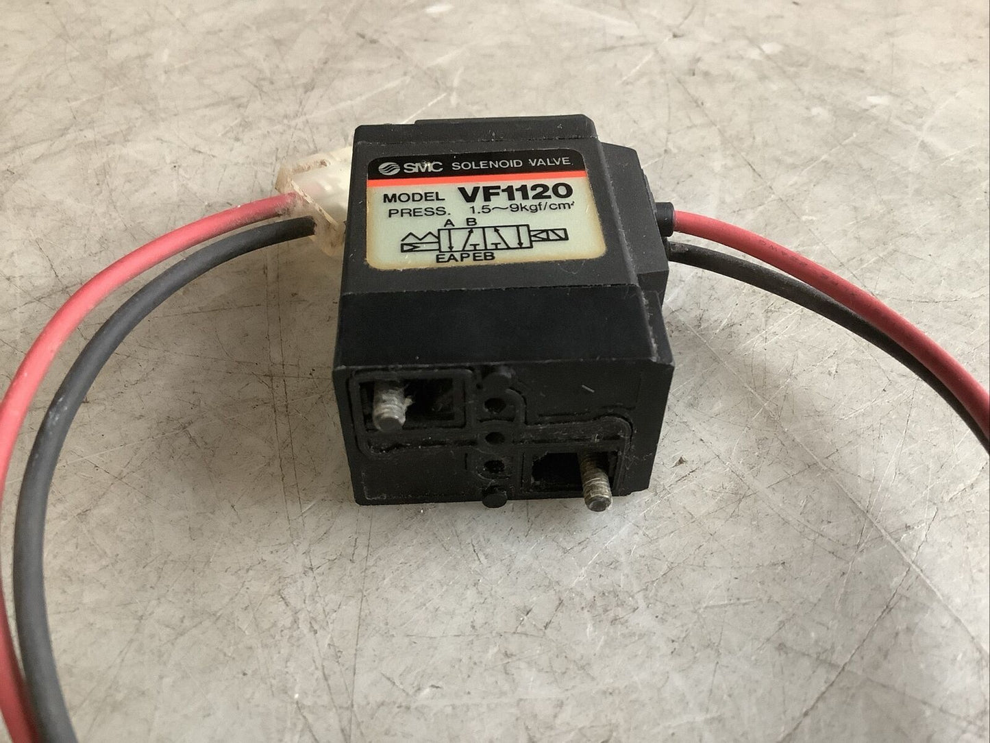 SMC VF1120 SOLENOID VALVE 21-26VDC RM6