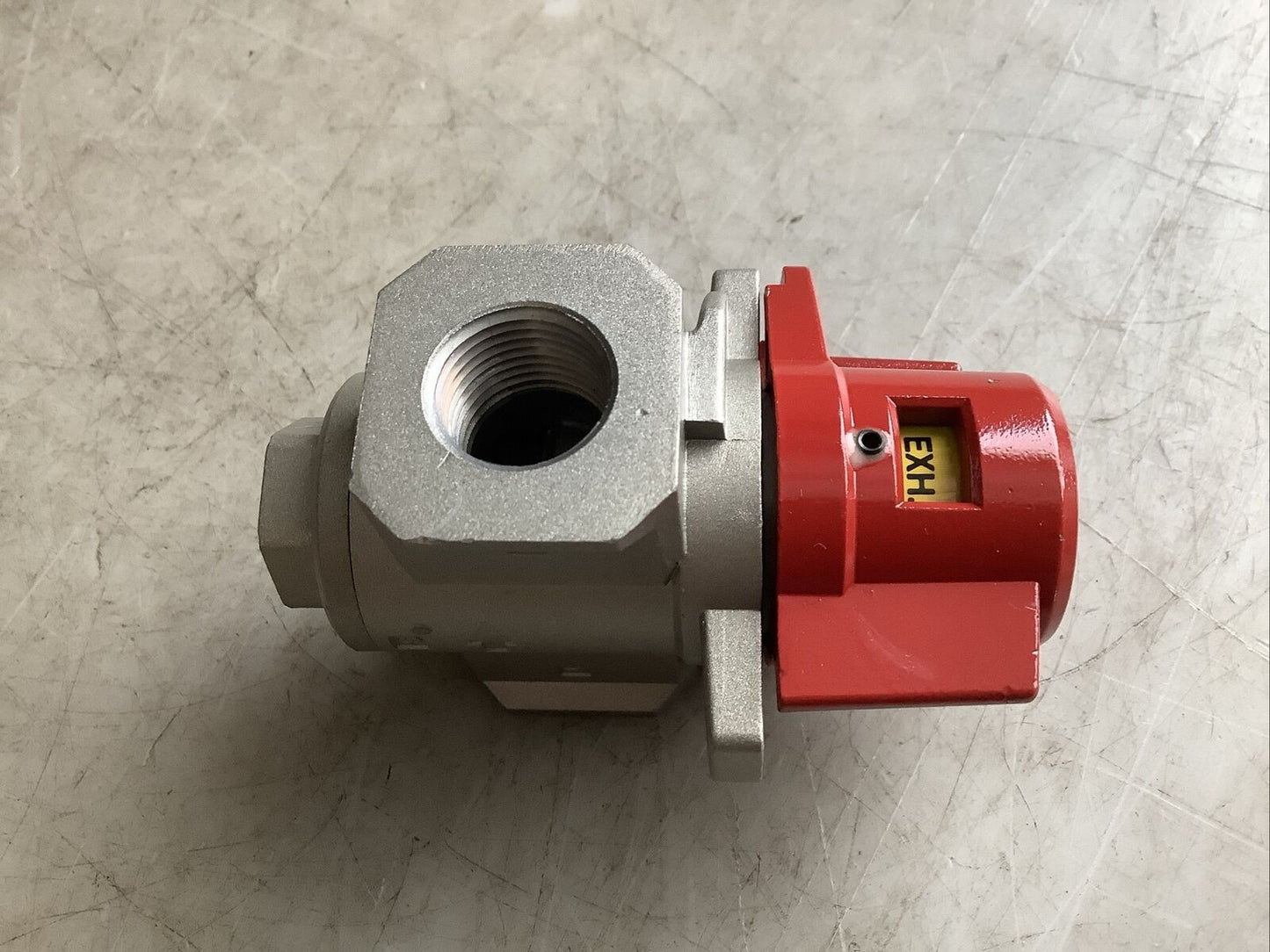 SMC VHS30-N03-Z PMEUMATIC LOCKOUT VALVE 3 PORT 15-150PSI U3S