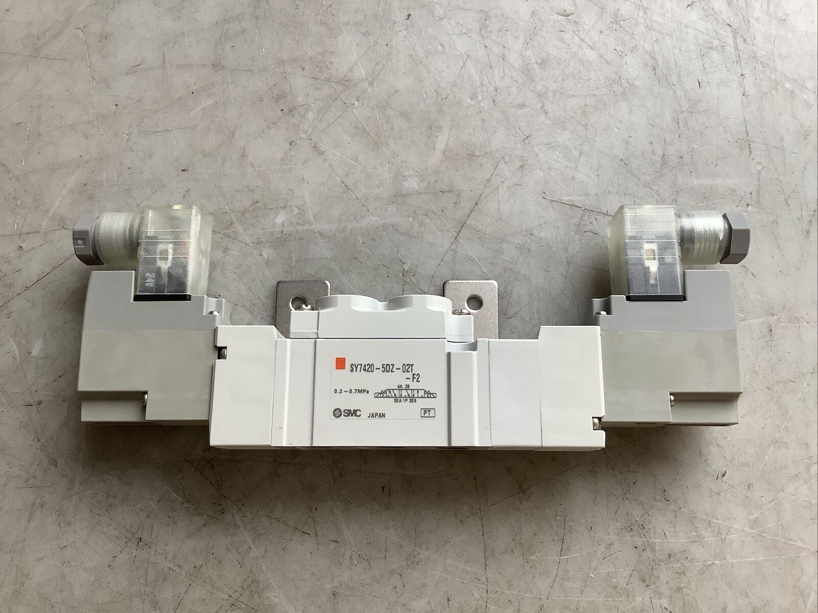 SMC　SY5520-5GZ-C8 Buy SMC SY5520-5GZ-C8 | Proax