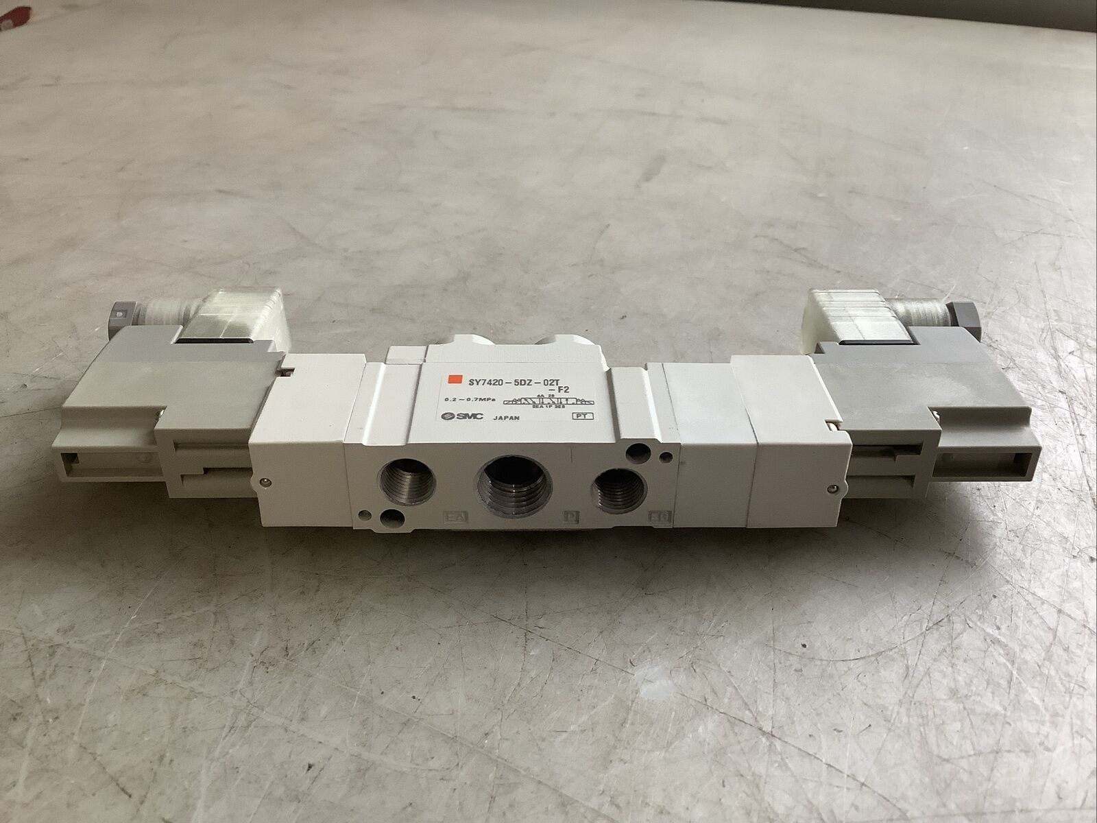 SMC SY7420-5DZ-02T-F2 SOLENOID VALVE 5 PORT U3S – Industrial