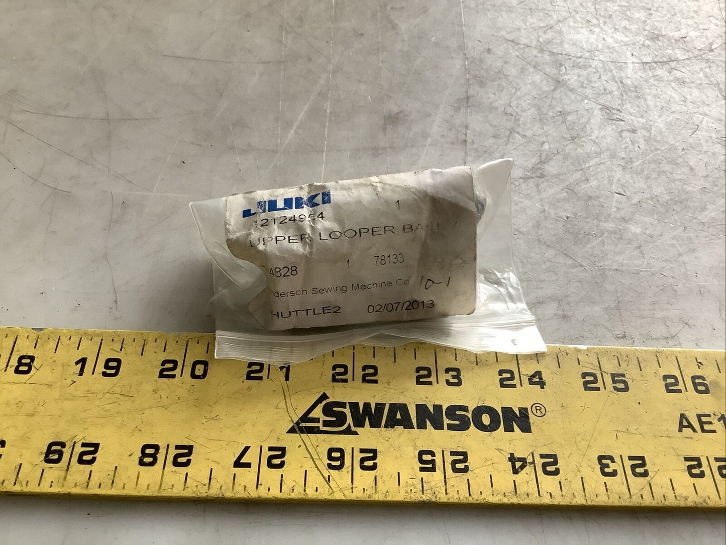 JUKI 12124954 UPPER LOOPER BALL ARM RM6