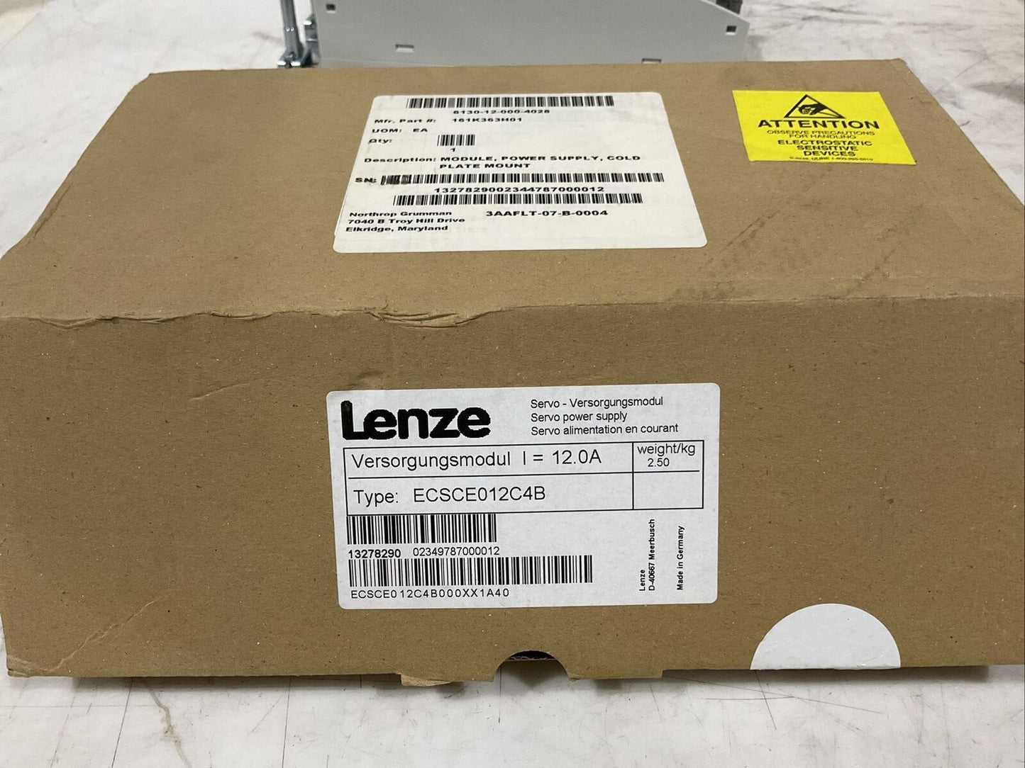 LENZE ECSCE012C4B SERVO POWER SUPPLY OUTPUT 565V/675V/12A INPUT 400V/480V/6A U3S