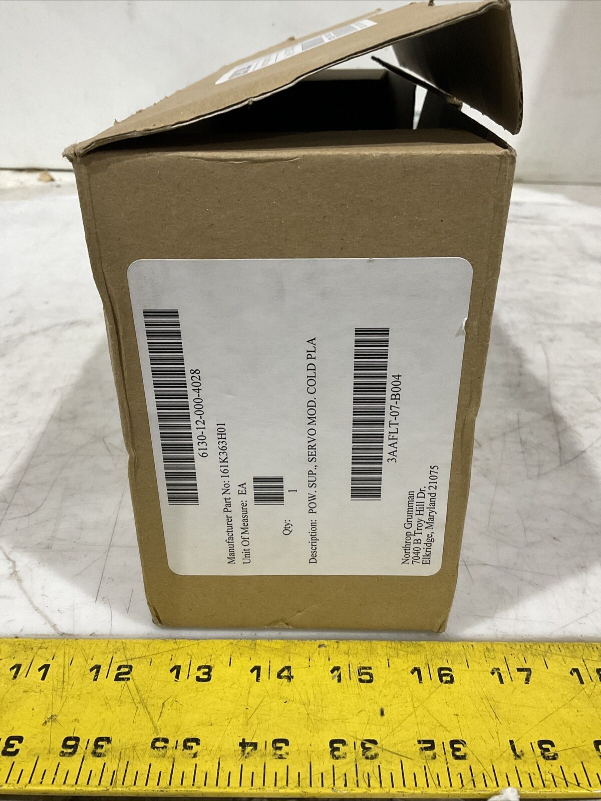 LENZE ECSCE012C4B SERVO POWER SUPPLY OUTPUT 565V/675V/12A INPUT 400V/480V/6A U3S