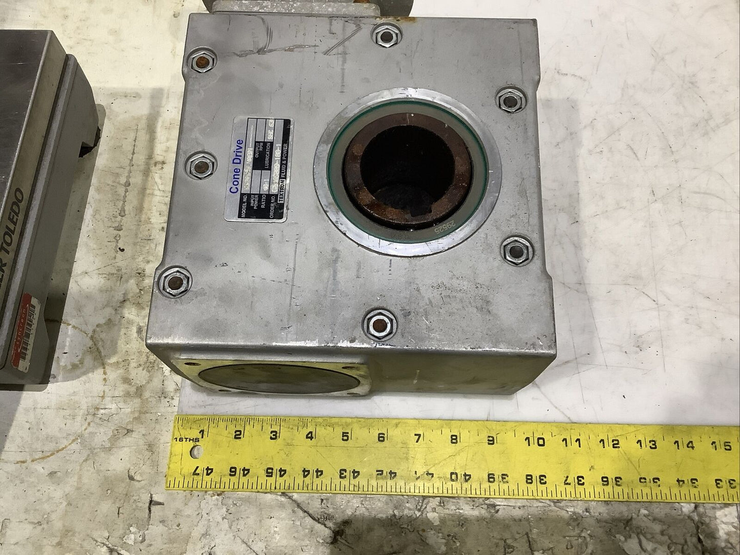 TEXTRON B091040.WAEQ1 CONE DRIVE SPEED REDUCER 40:1 RATIO U4M