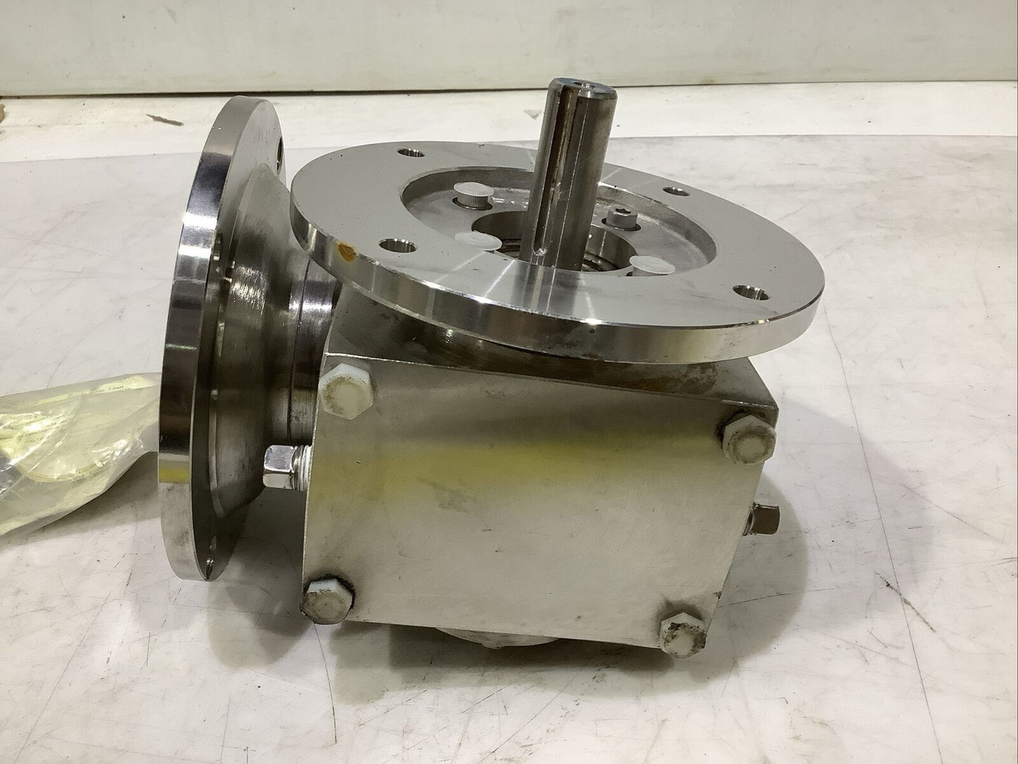 GROVE GEAR SS-FMQ-815-30-RR-56 GEAR REDUCER .63HP 30:1 RATIO U4M