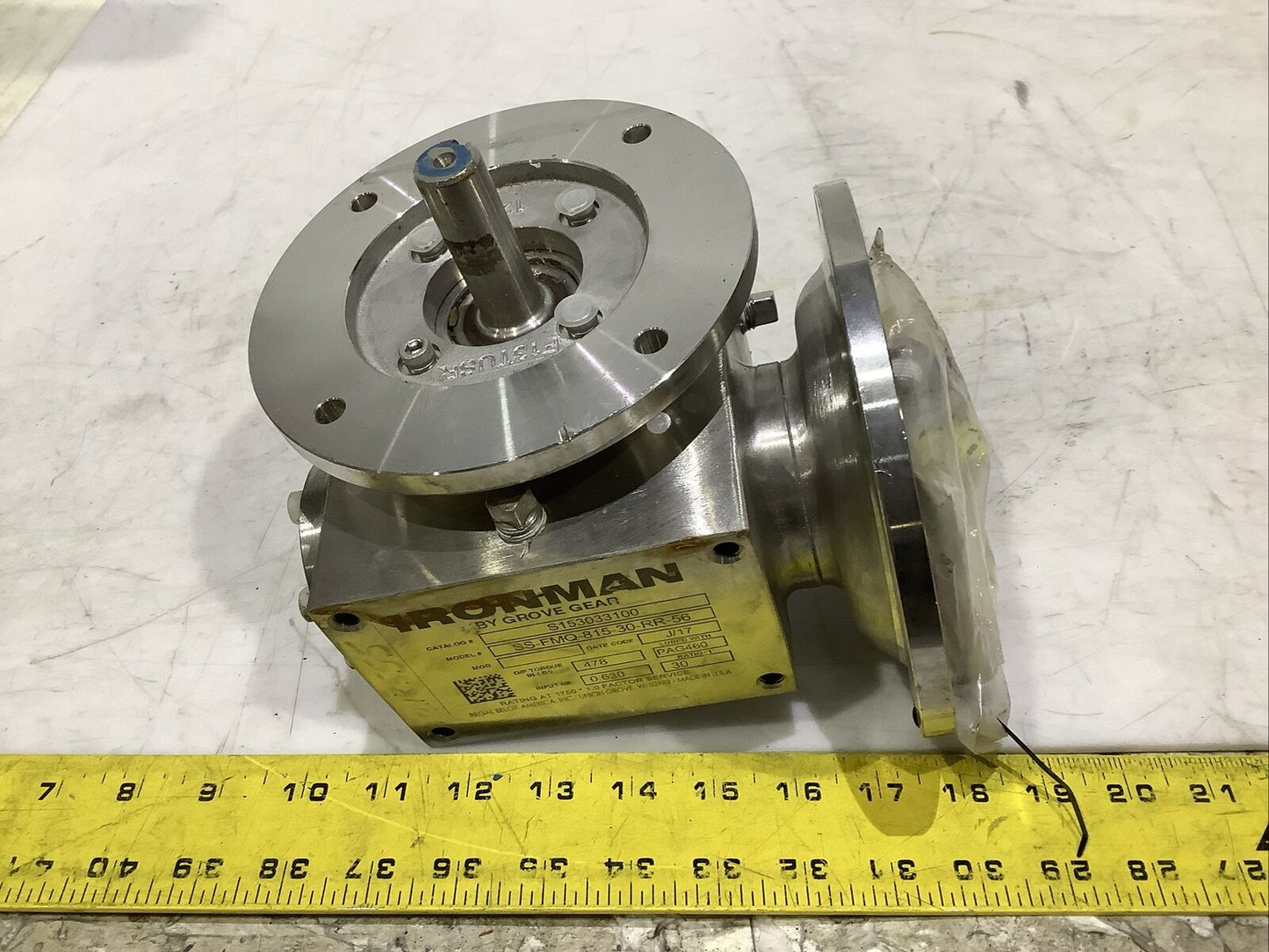 GROVE GEAR SS-FMQ-815-30-RR-56 GEAR REDUCER .63HP 30:1 RATIO U4M