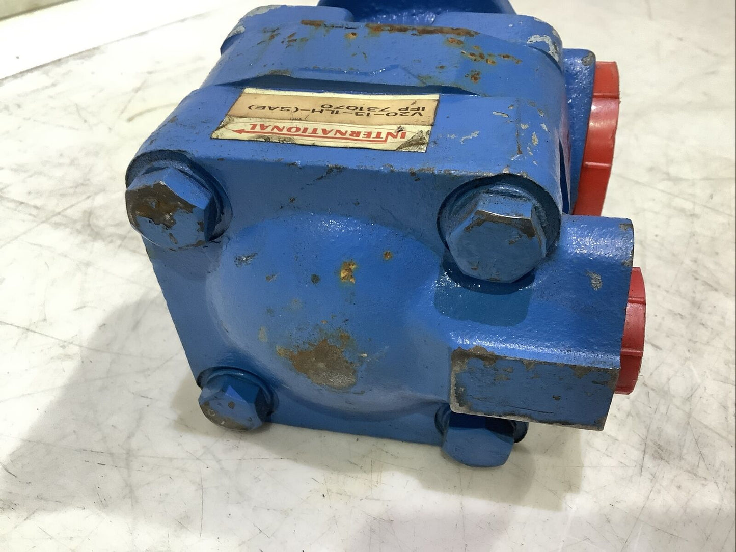 INTERNATIONAL V20 V20-13-1LH-(SAE) IFP 731070 VANE PUMP U4M