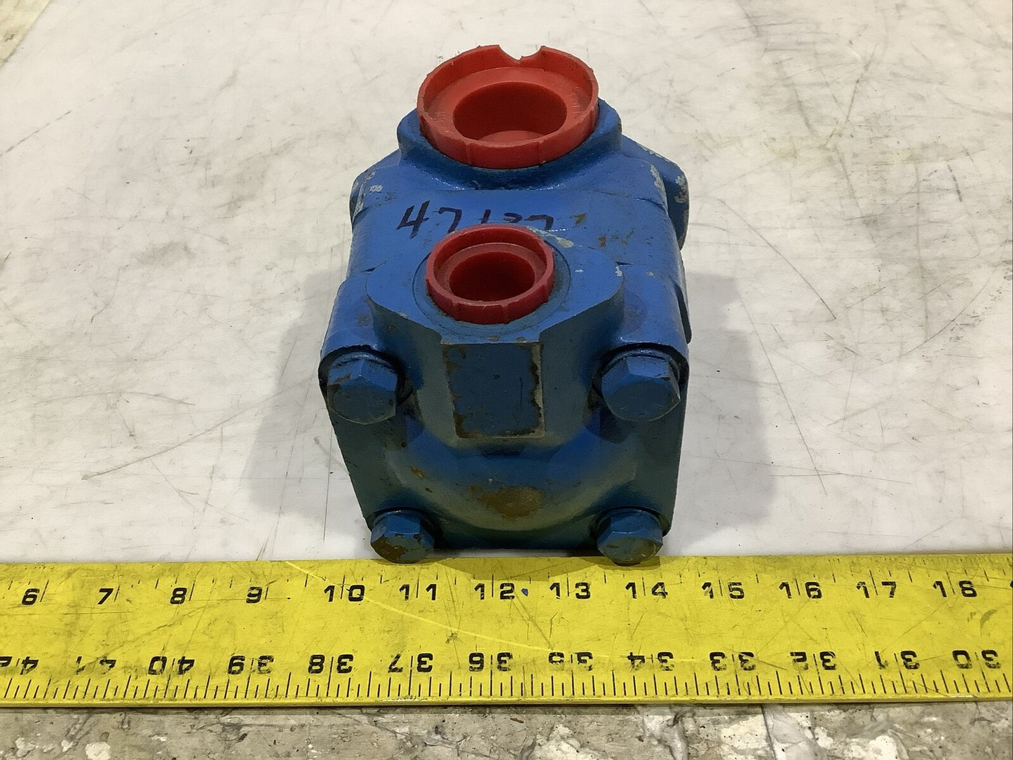 INTERNATIONAL V20 V20-13-1LH-(SAE) IFP 731070 VANE PUMP U4M