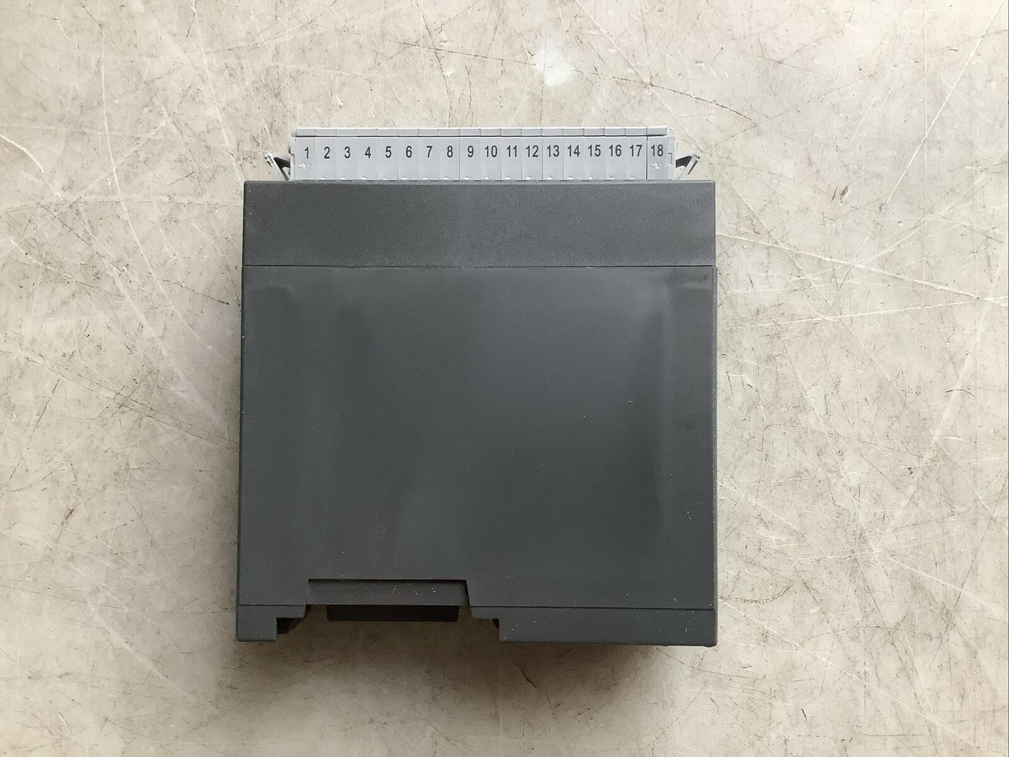 VIPA 221-1BH10 SM221 DIGITAL INPUT 16DI 24VDC U3S