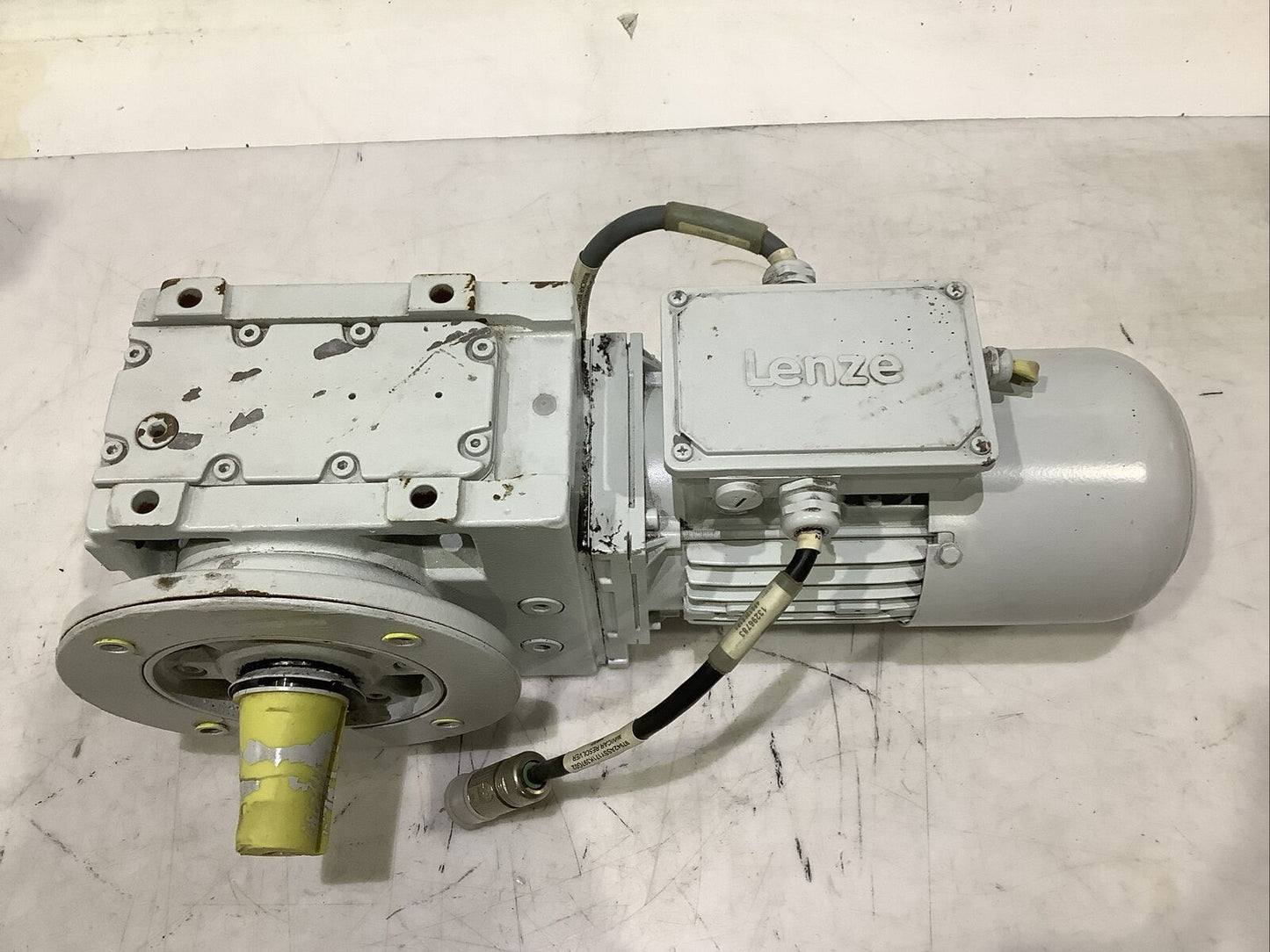 LENZE EN60034 GKS05-3MVAK-071C42 MDEMARS071-42 GEARBOX MOTOR U3S