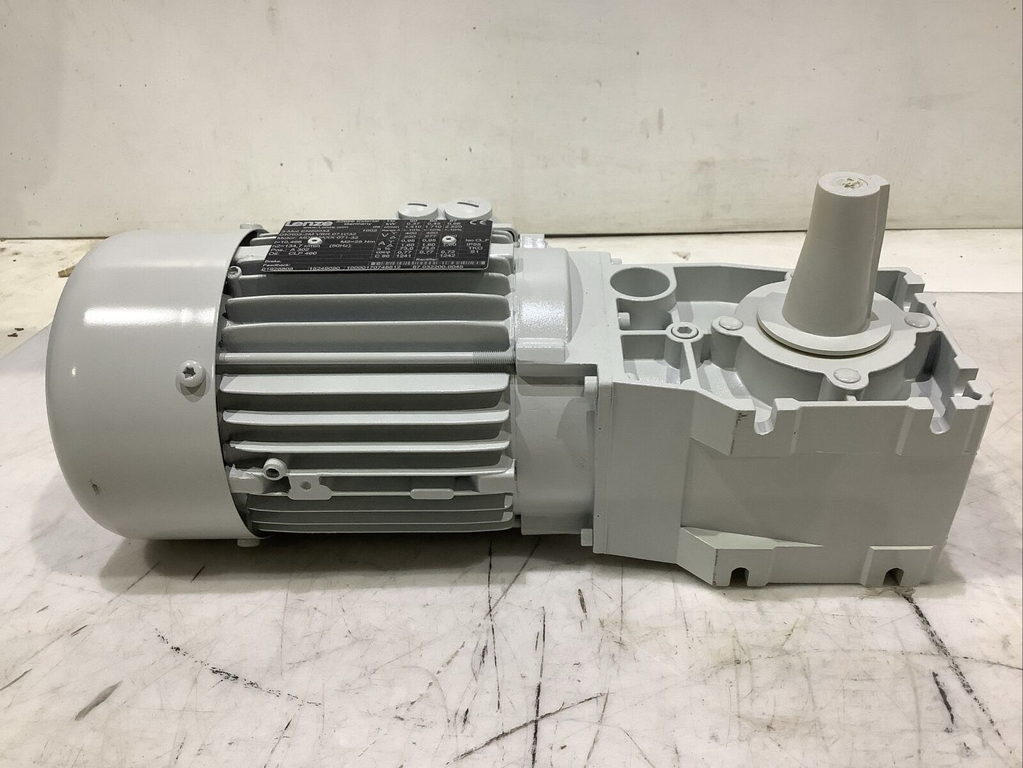 LENZE EN60034 GKR03-2M VBR 071C32 MDEMAXX 071-32 GEARBOX MOTOR U3S