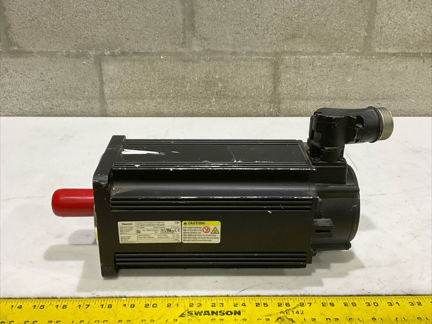 REXROTH R911311929 MSK071D-0300-NN-S1-UP0-NNNN SYNCHRONOUS PM-MOTOR  3 PH U4M