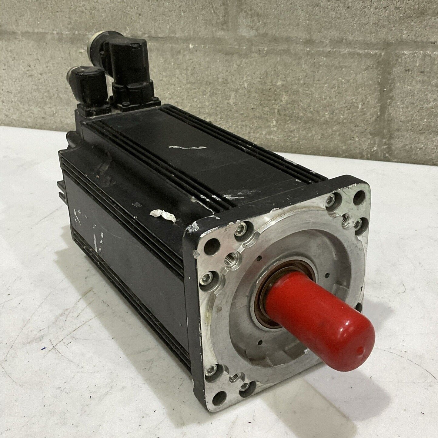 REXROTH R911311929 MSK071D-0300-NN-S1-UP0-NNNN SYNCHRONOUS PM-MOTOR  3 PH U4M