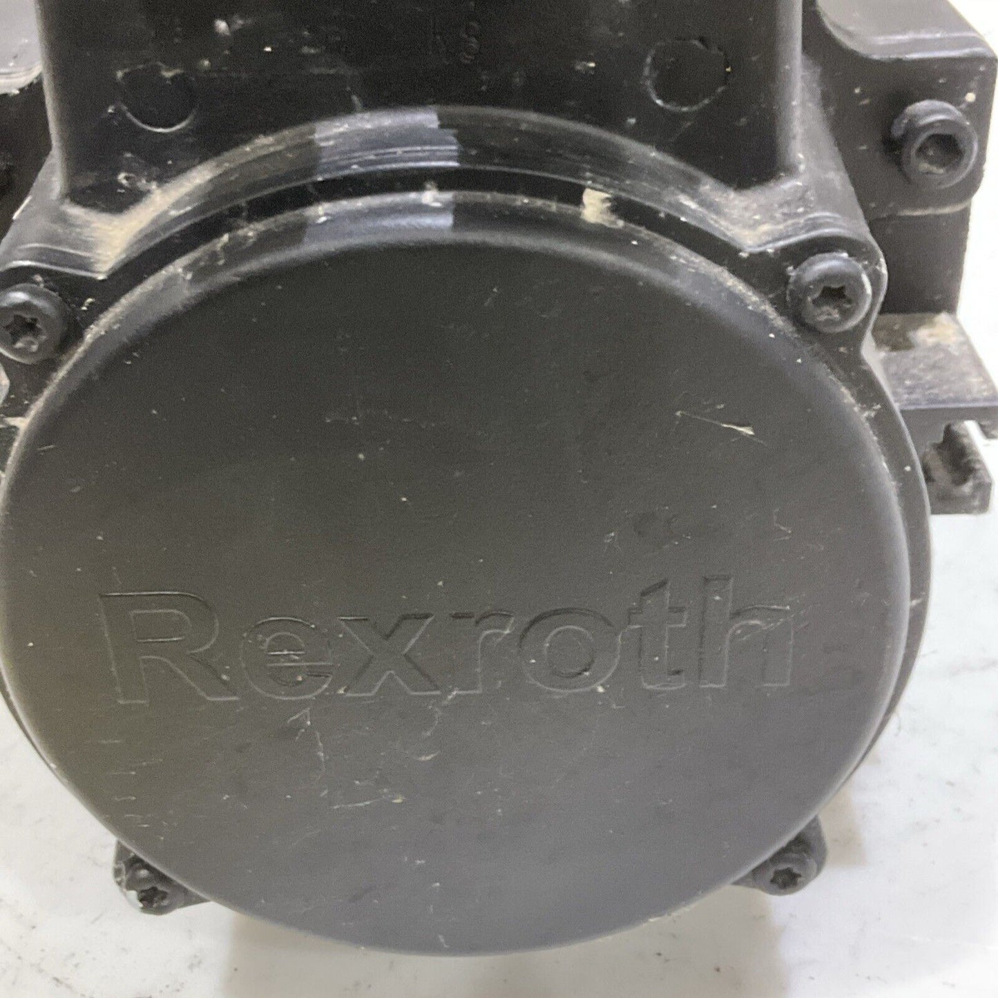 REXROTH R911311929 MSK071D-0300-NN-S1-UP0-NNNN SYNCHRONOUS PM-MOTOR  3 PH U4M