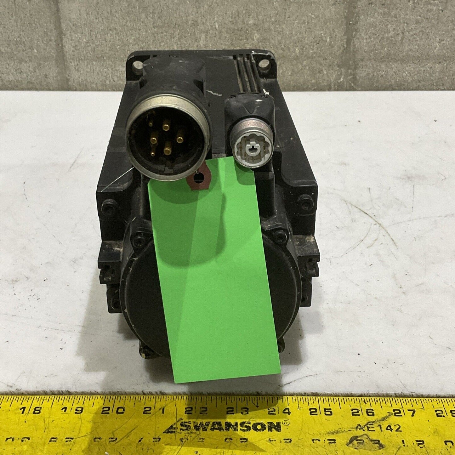 REXROTH R911311929 MSK071D-0300-NN-S1-UP0-NNNN SYNCHRONOUS PM-MOTOR  3 PH U4M