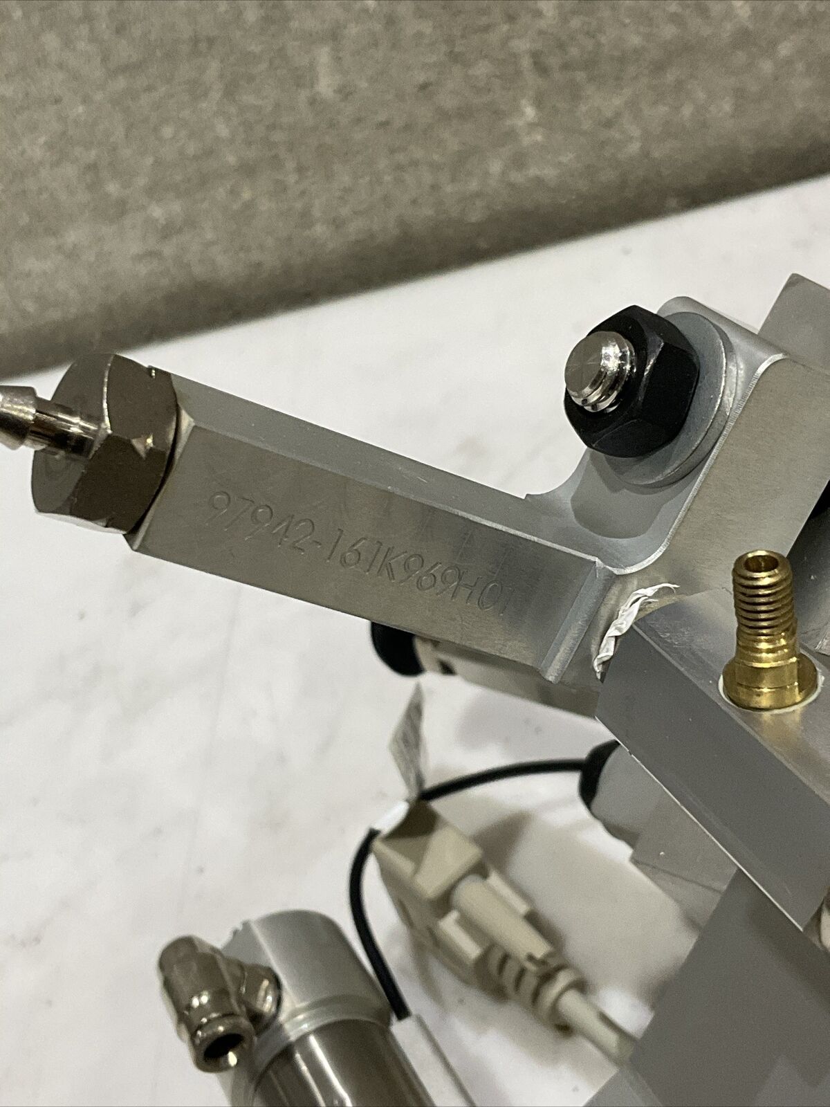 BIMBA SICK PNEUMATIC ROTARY ACTATOR ASSEMBLY CPT-01927-A CLV420-3010S04 U3S