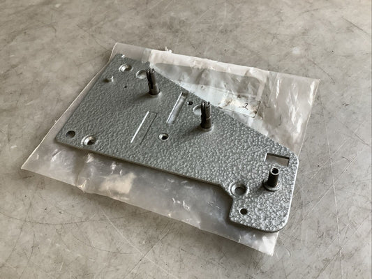 DURKOPP ADLER 0291 000933 HOLDING PLATE RM6