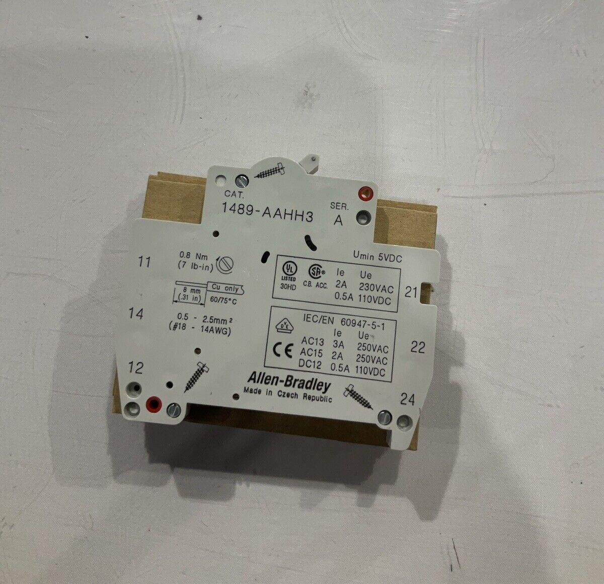 A-B ALLEN-BRADLEY  1489-AAHH3 AUXILIARY CONTACTOR  CIRCUIT BREAKER  230V  U3S