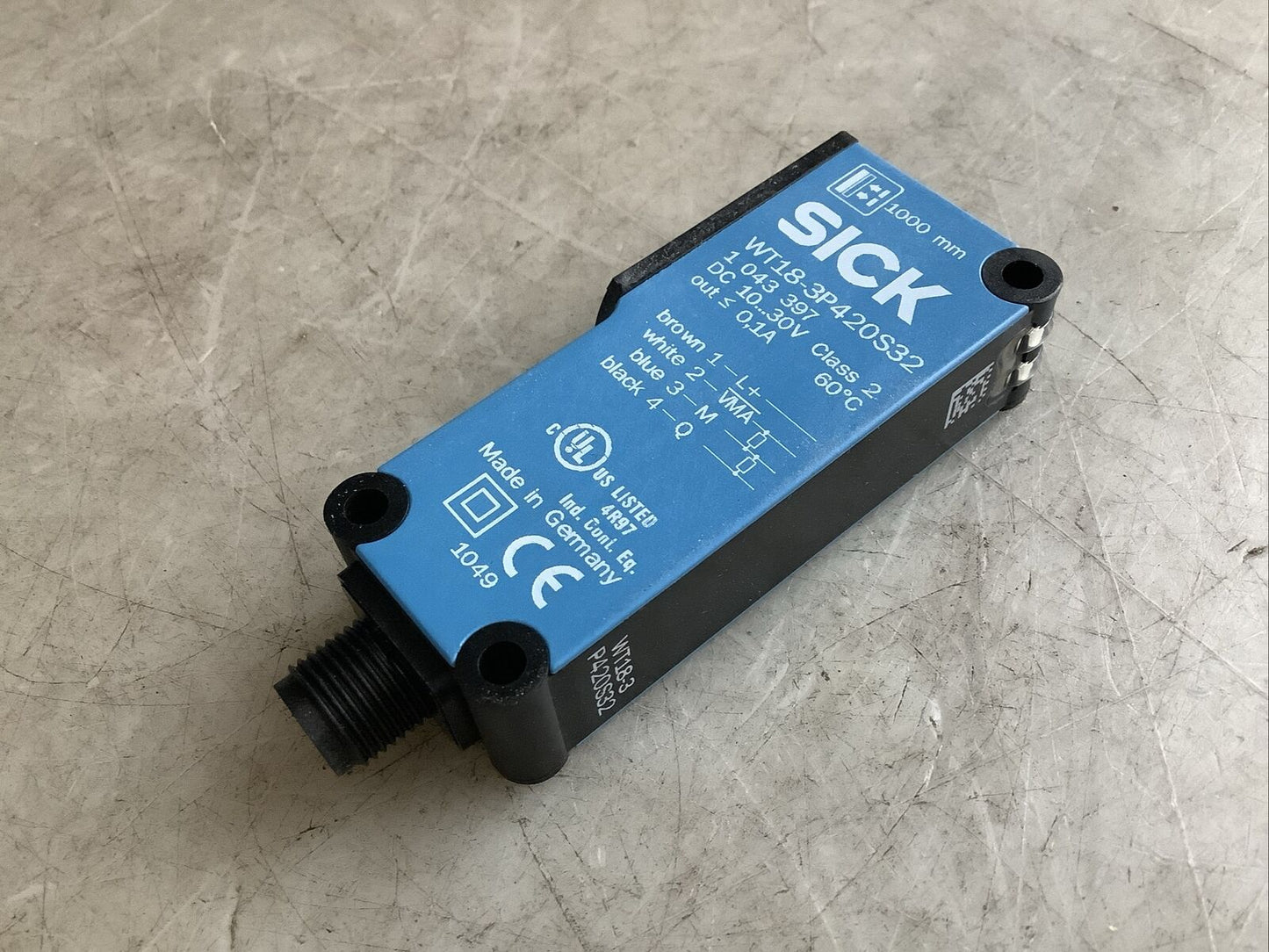 SICK WT18-3P420S32 PHOTOELECTRIC LONG RANGE PROXIMITY SENSOR 10-30V .1A U3S