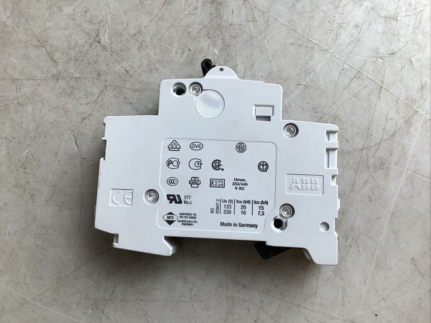 ABB S201 C1.6 GB10963 2CD S251 001 R0974 CIRCUIT BREAKER U3S