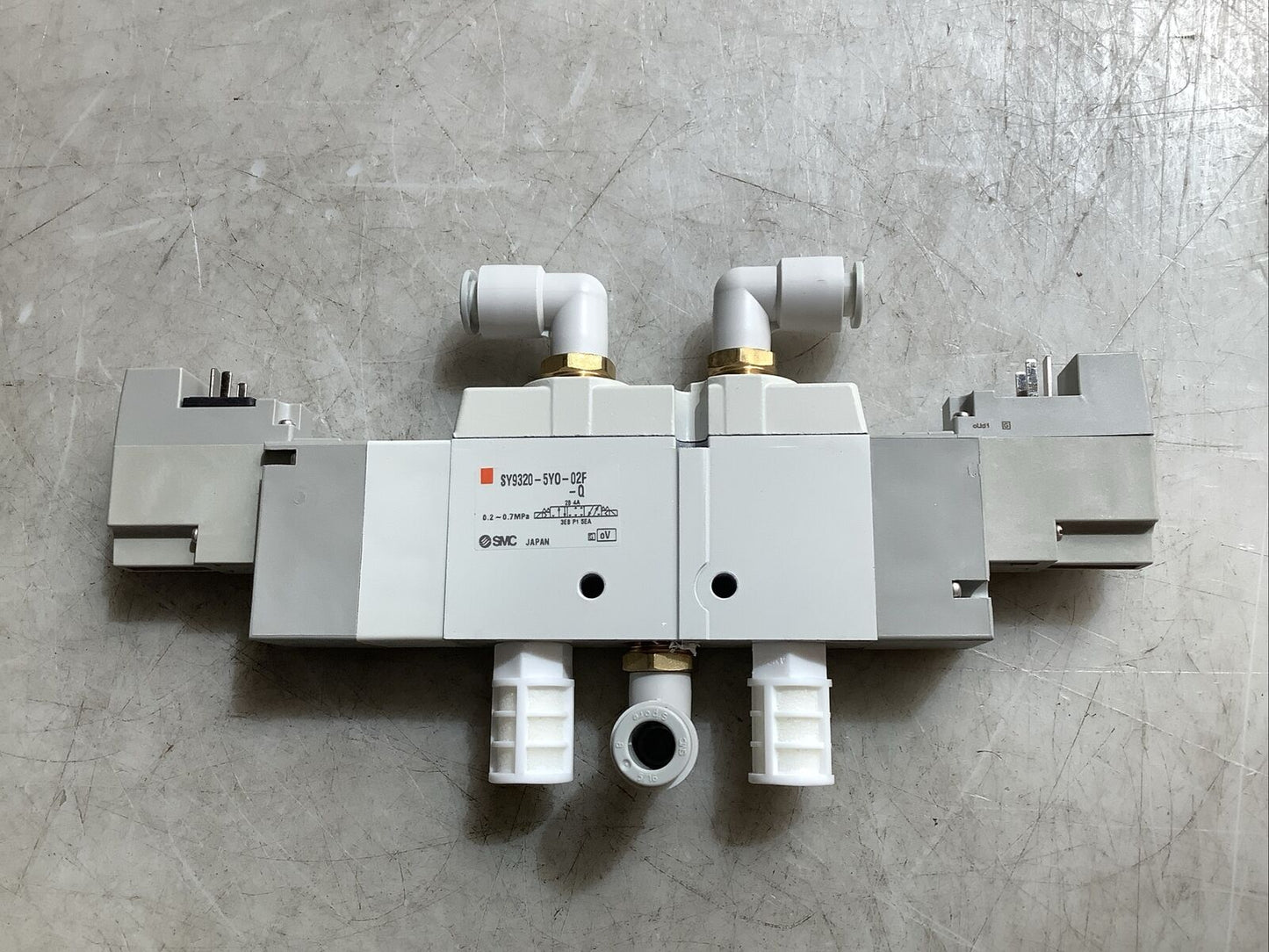 SMC SY9320-5Y0-02F SOLENOID VALVE U3S