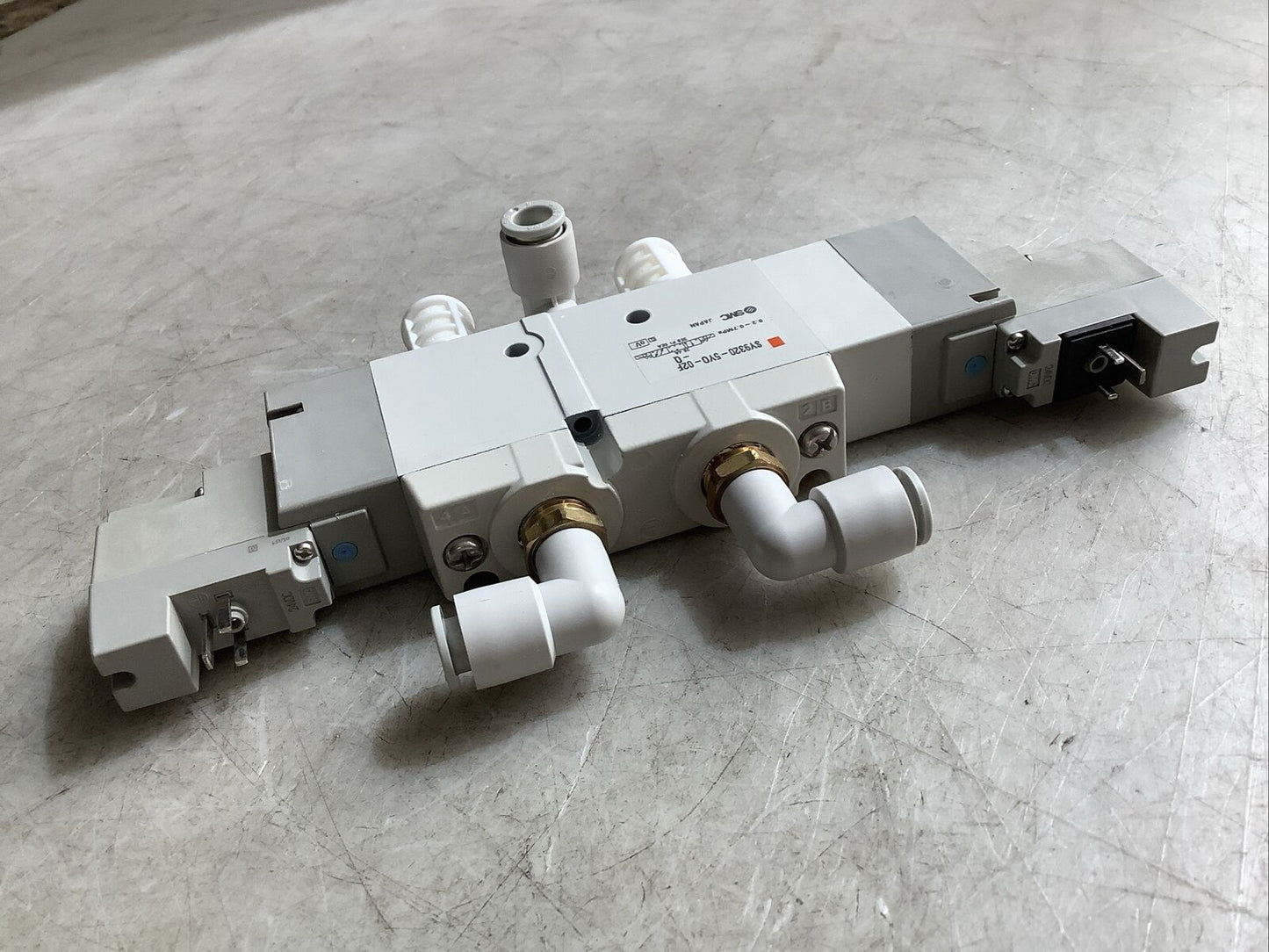 SMC SY9320-5Y0-02F SOLENOID VALVE U3S