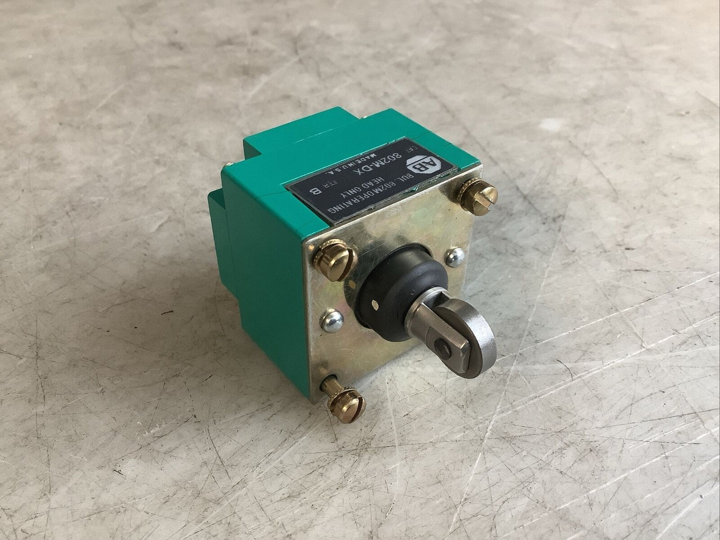 ALLEN BRADLEY 802M-DX LIMIT SWITCH 999