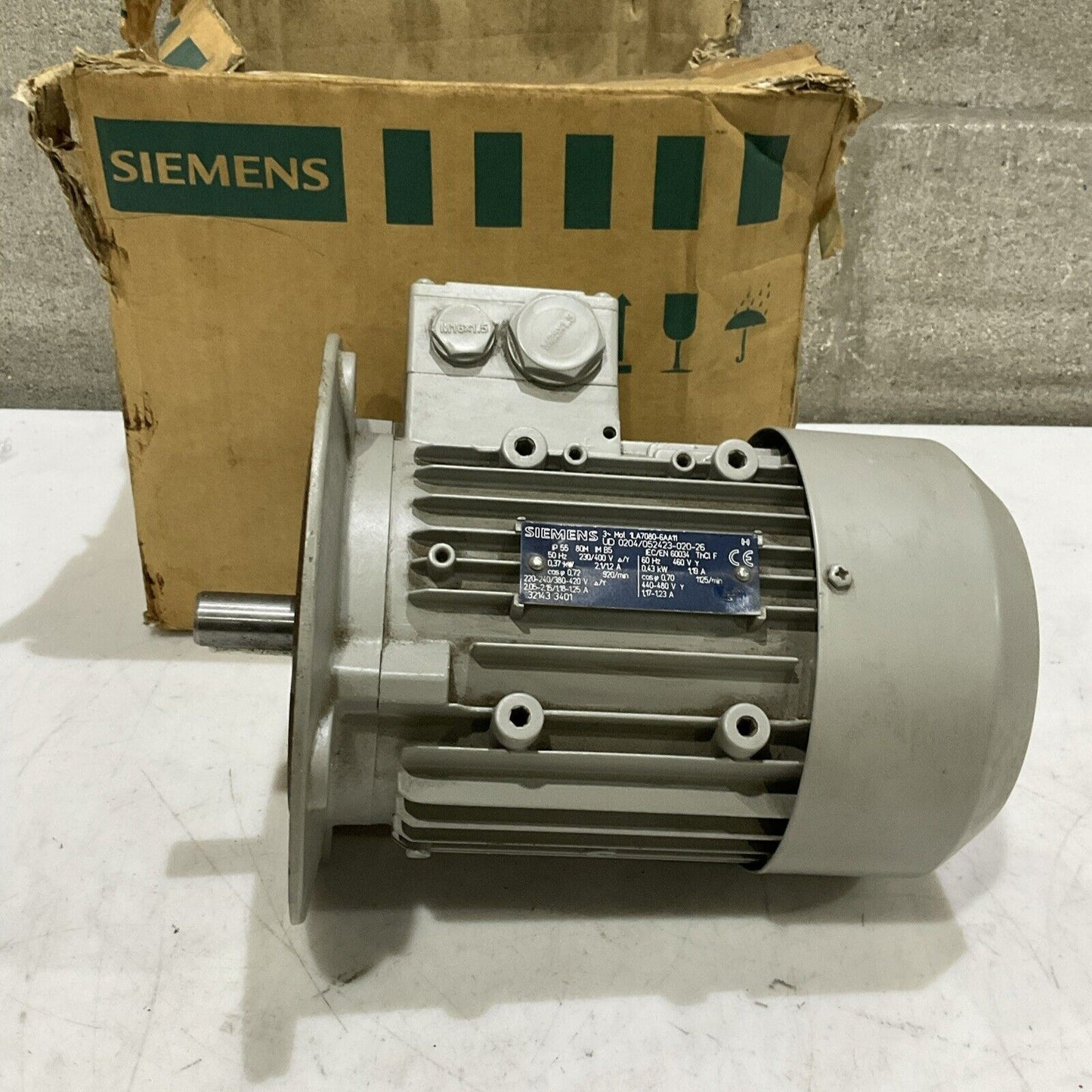 SIEMENS 3~MOT 1LA7080-6AA11 MOTOR 230/400V 50HZ 460V U3S