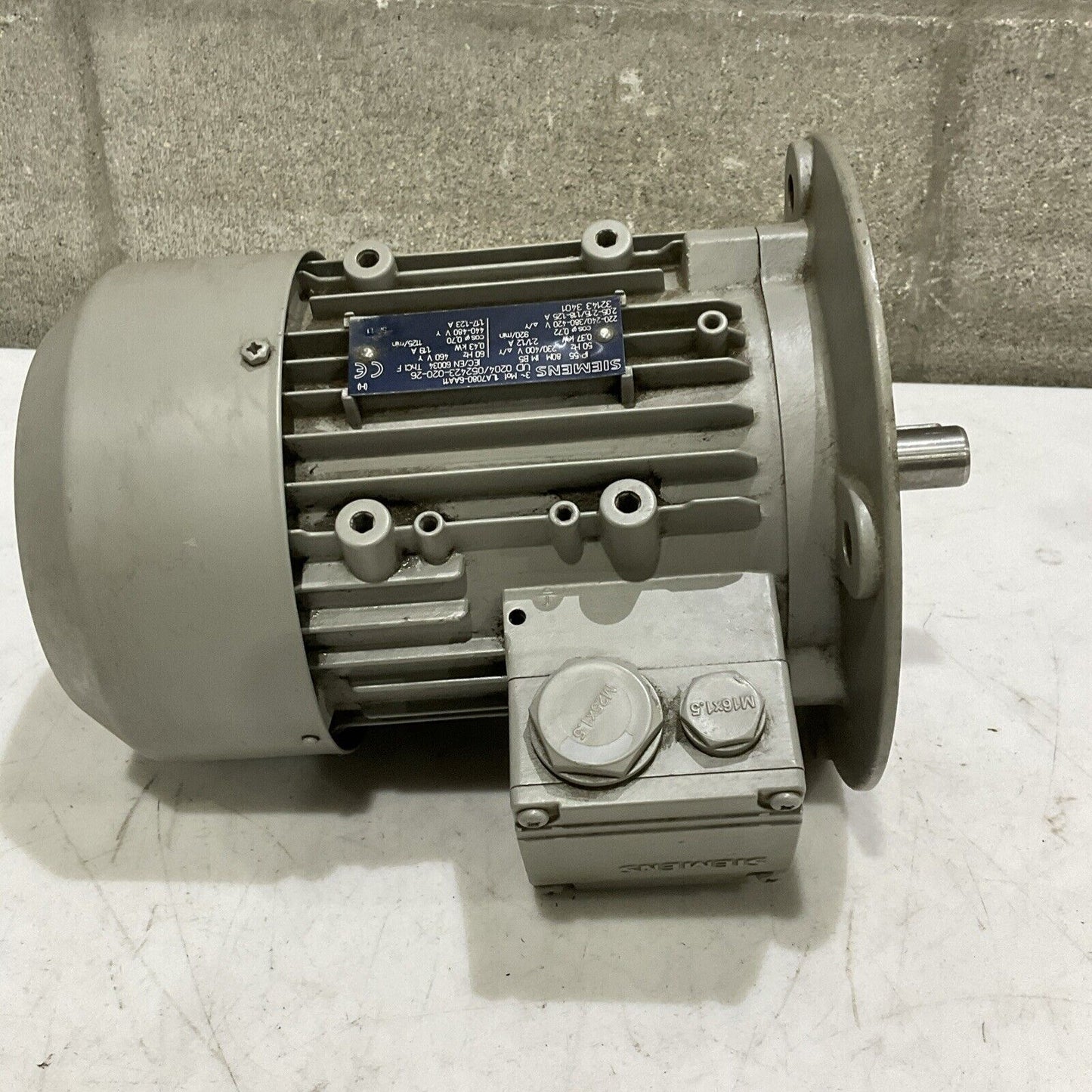 SIEMENS 3~MOT 1LA7080-6AA11 MOTOR 230/400V 50HZ 460V U3S