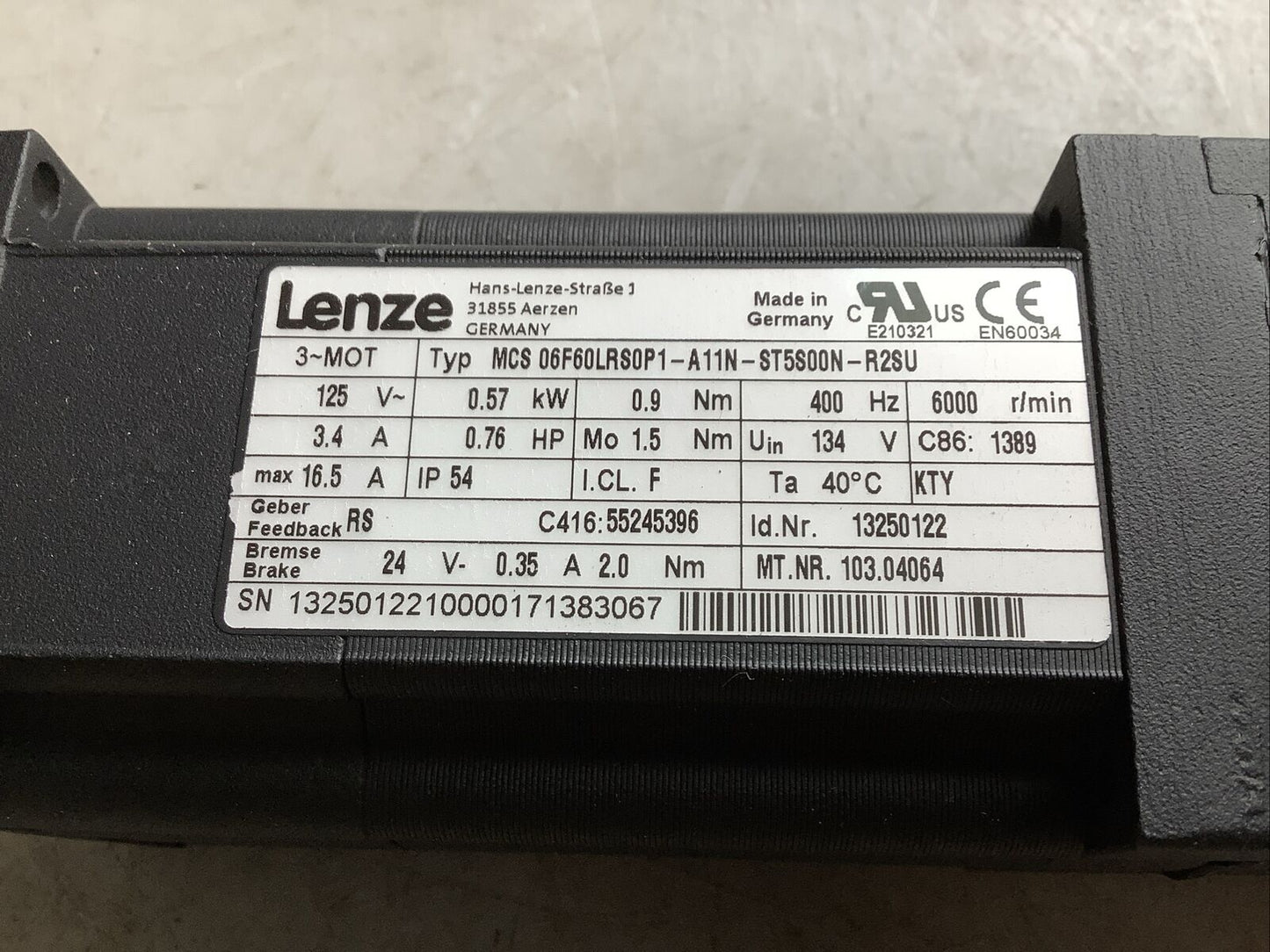 LENZE MCS 06F60LRS0P1-A11N-ST5S00N-R2SU SERVO MOTOR 125V 0.76HP 6000RPM U3S