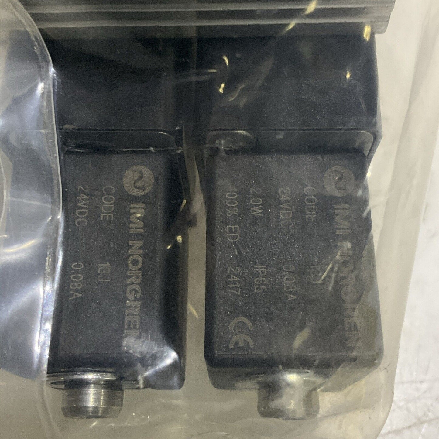 IMI NORGREN V61R511A-A213JA PNEUMATIC VALVE145 PSIG 14 F-122F U3S