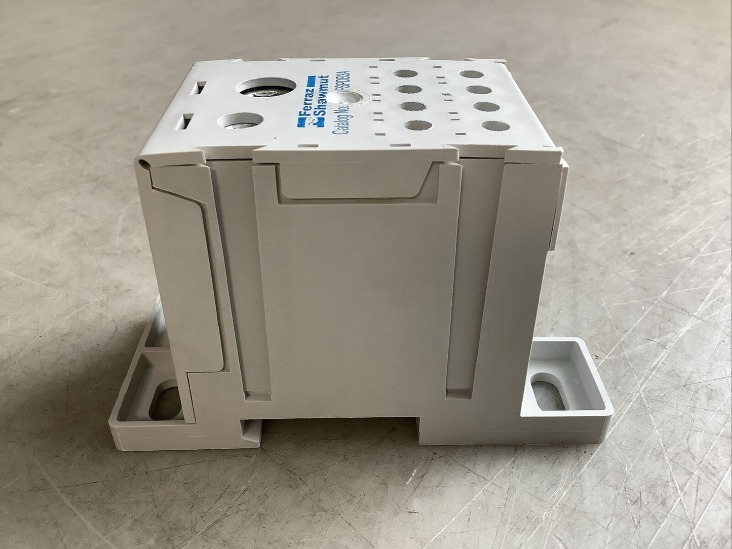 FERRAZ SHAWMUT FSPDB3A POWER DISTRIBUTION BLOCK 600V 310A U3S