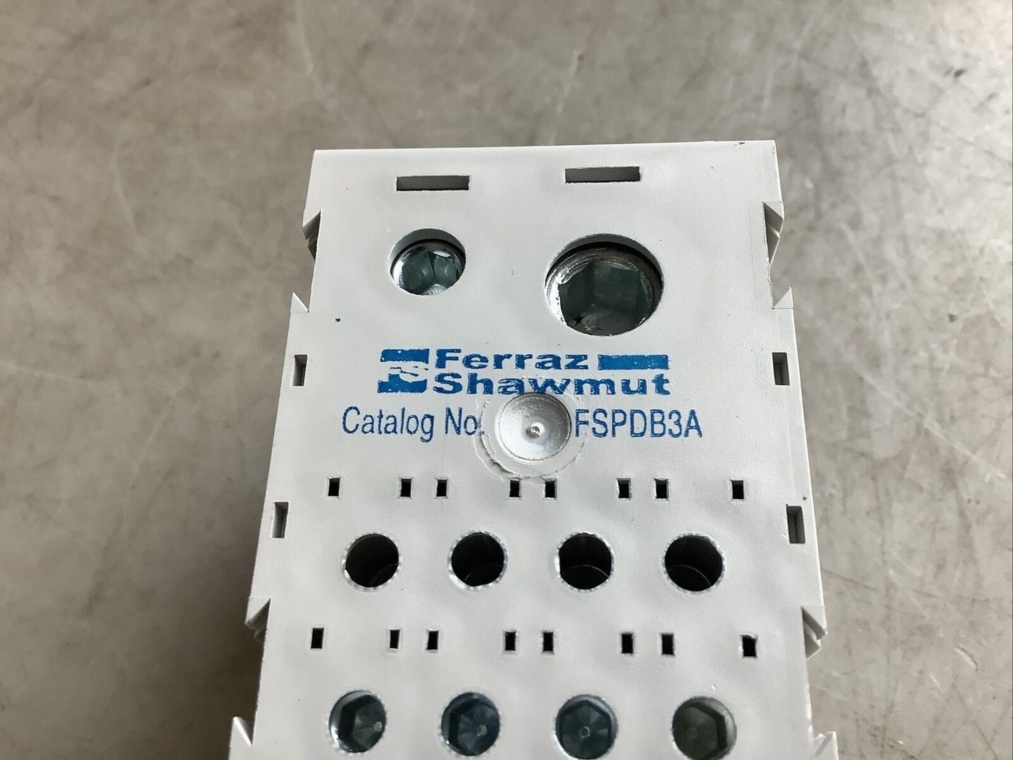 FERRAZ SHAWMUT FSPDB3A POWER DISTRIBUTION BLOCK 600V 310A U3S