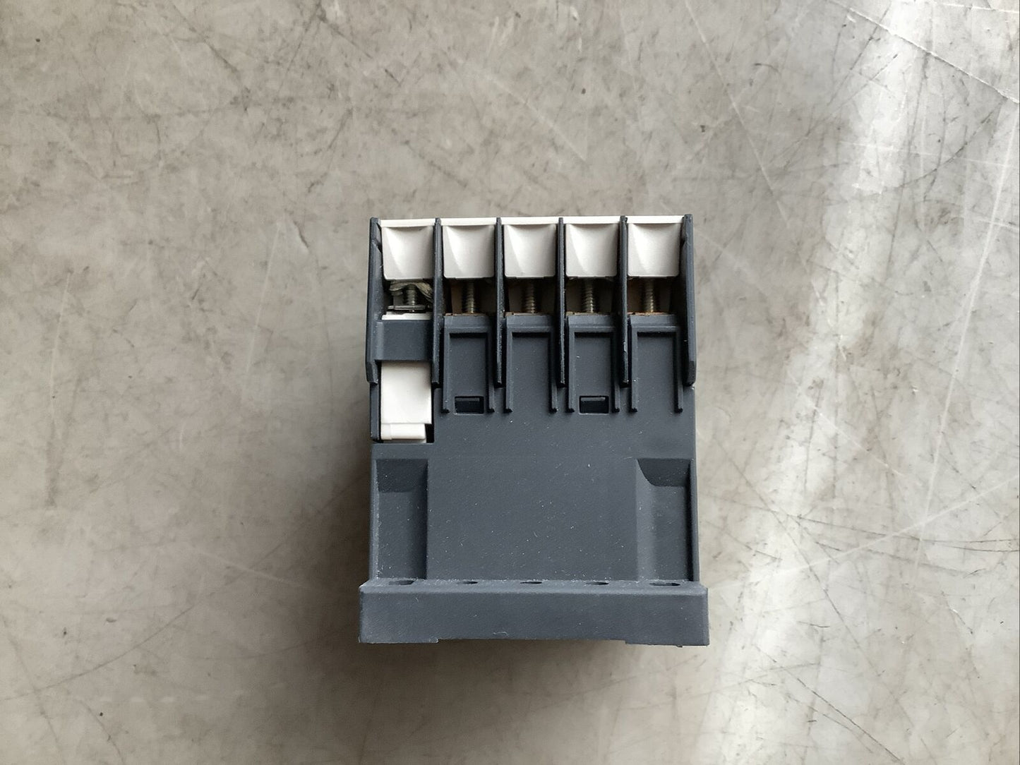 SCHNEIDER ELECTRIC CA3KN22BD3 CONTROL RELAY U3S