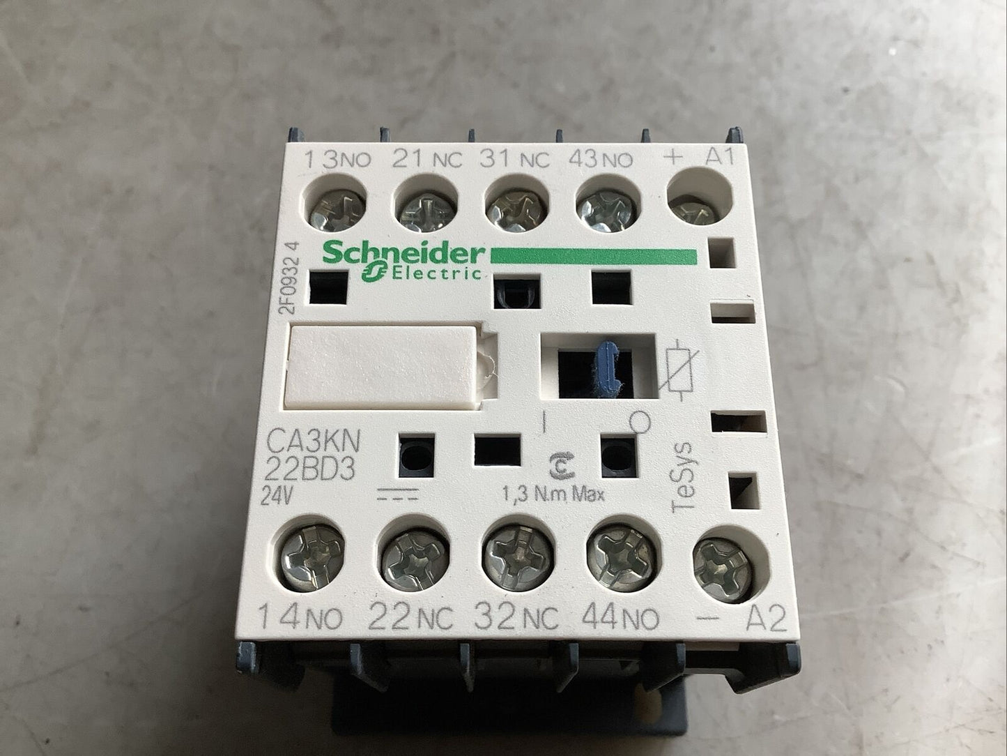 SCHNEIDER ELECTRIC CA3KN22BD3 CONTROL RELAY U3S