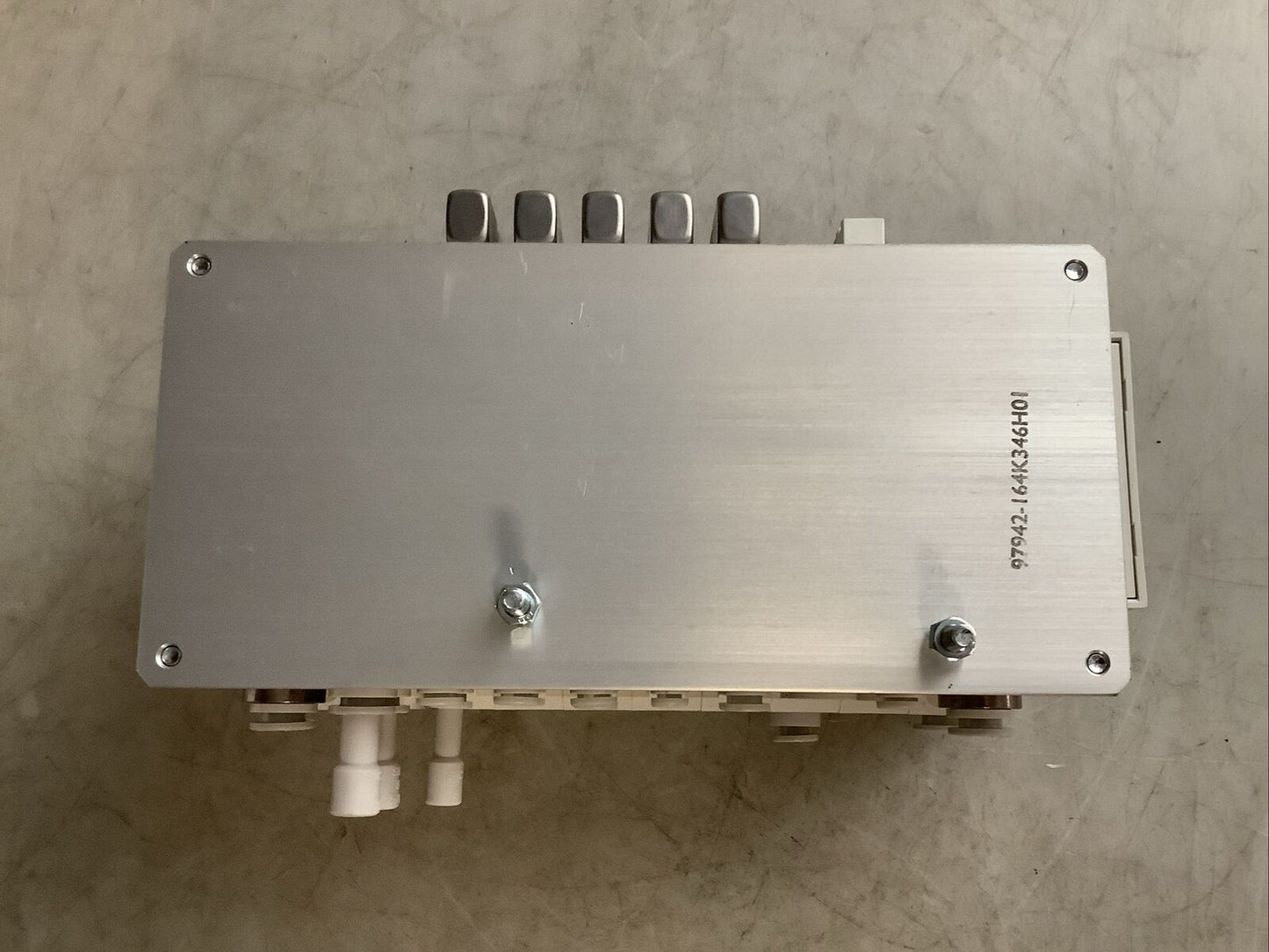 SMC VV5Q21-08-DAN00 MANIFOLD 8 STATION U3S