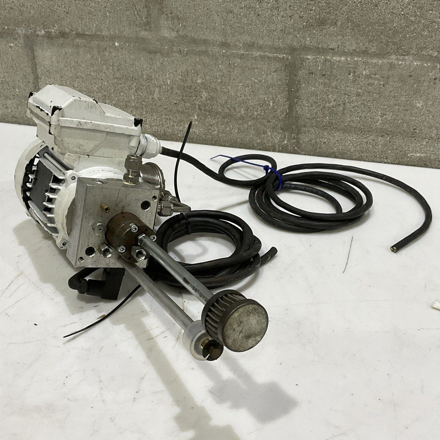 LAFERT 1634020 ELECTRIC MOTOR TYPE LM 56 S4 60 HZ .09 KW .12 HP 115 V 1.7 A U4M