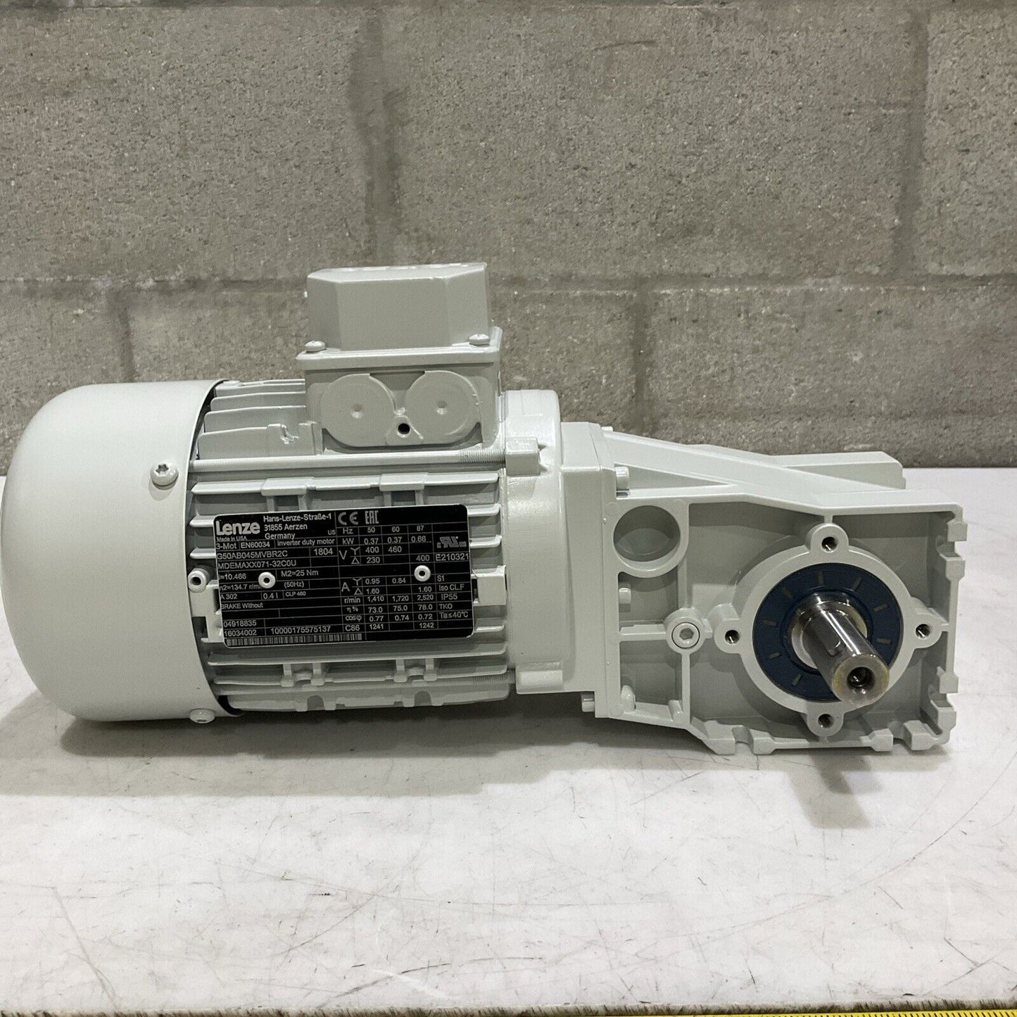 LENZE 3-MOT EN60034 G50AB04MVBR2C MDEMAXX071-32C0U GEARBOX MOTOR U3S