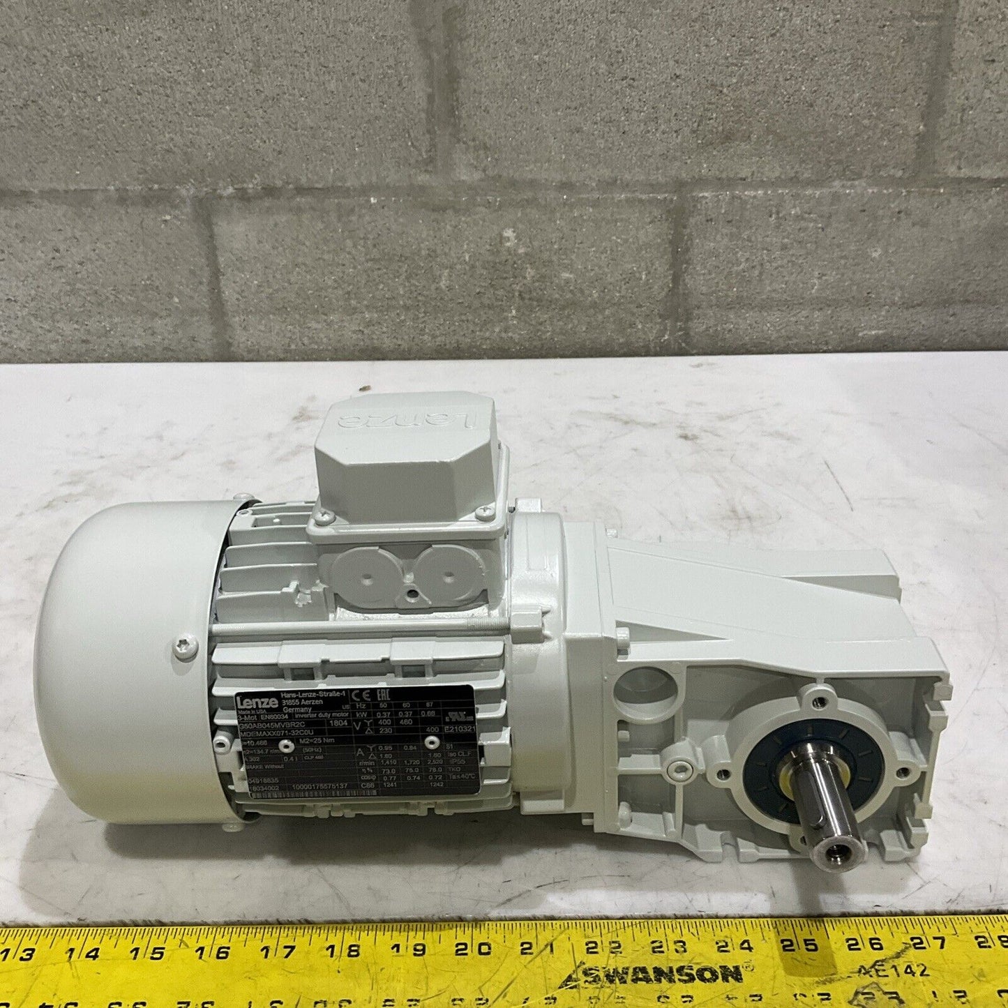 LENZE 3-MOT EN60034 G50AB04MVBR2C MDEMAXX071-32C0U GEARBOX MOTOR U3S