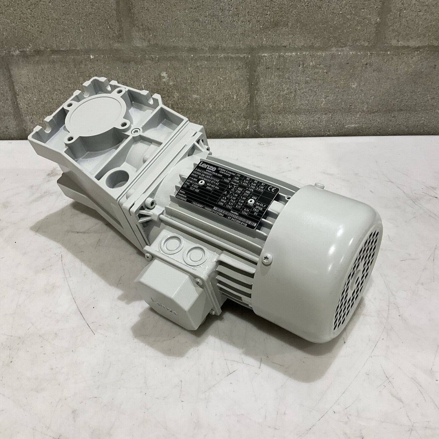 LENZE 3-MOT EN60034 MDEMAXX 071-42 GKR04-2M VBR 071C42 GEARBOX MOTOR U3S