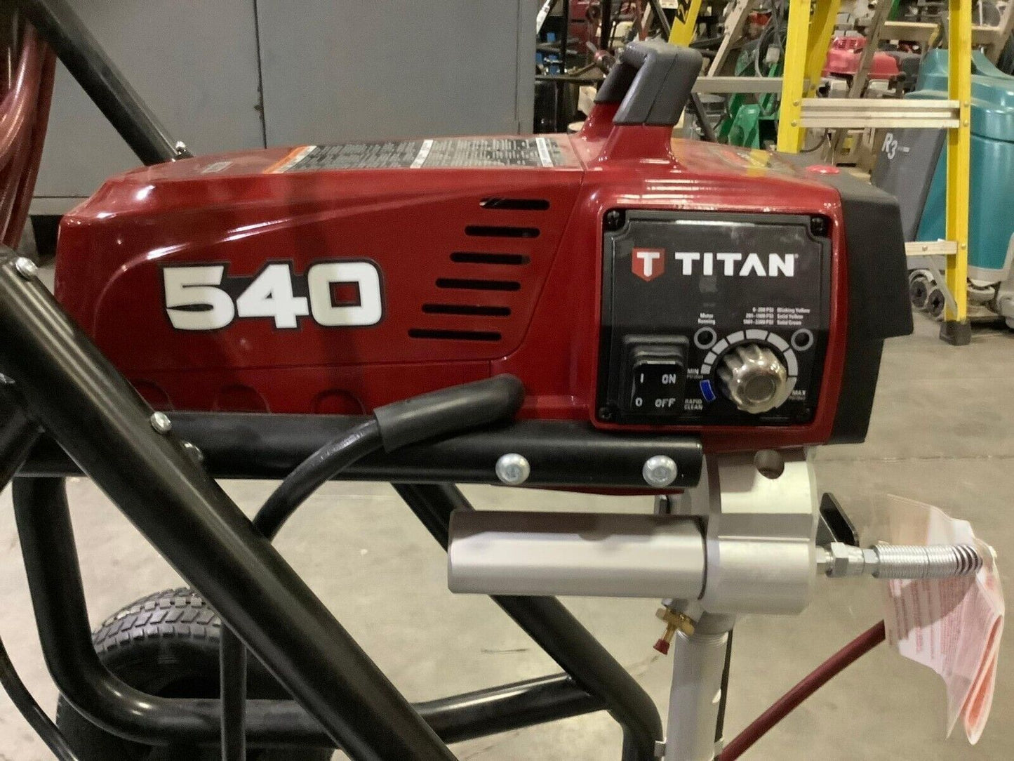 TITAN IMPACT AIRLESS PAINT SPRAYER 540 W/ STAND ON WHEELS ELECTRIC 300 PSI