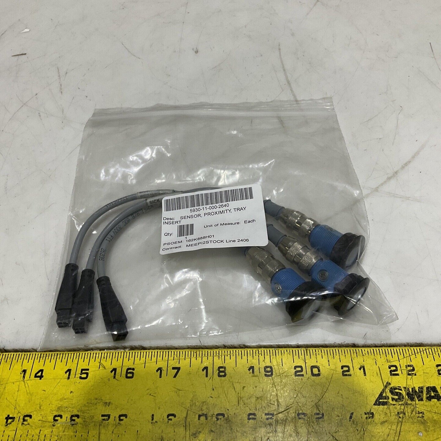 SICK MHT15-N4347S04A01 TRAY PROXIMITY SENSOR LOT OF 3 U3S