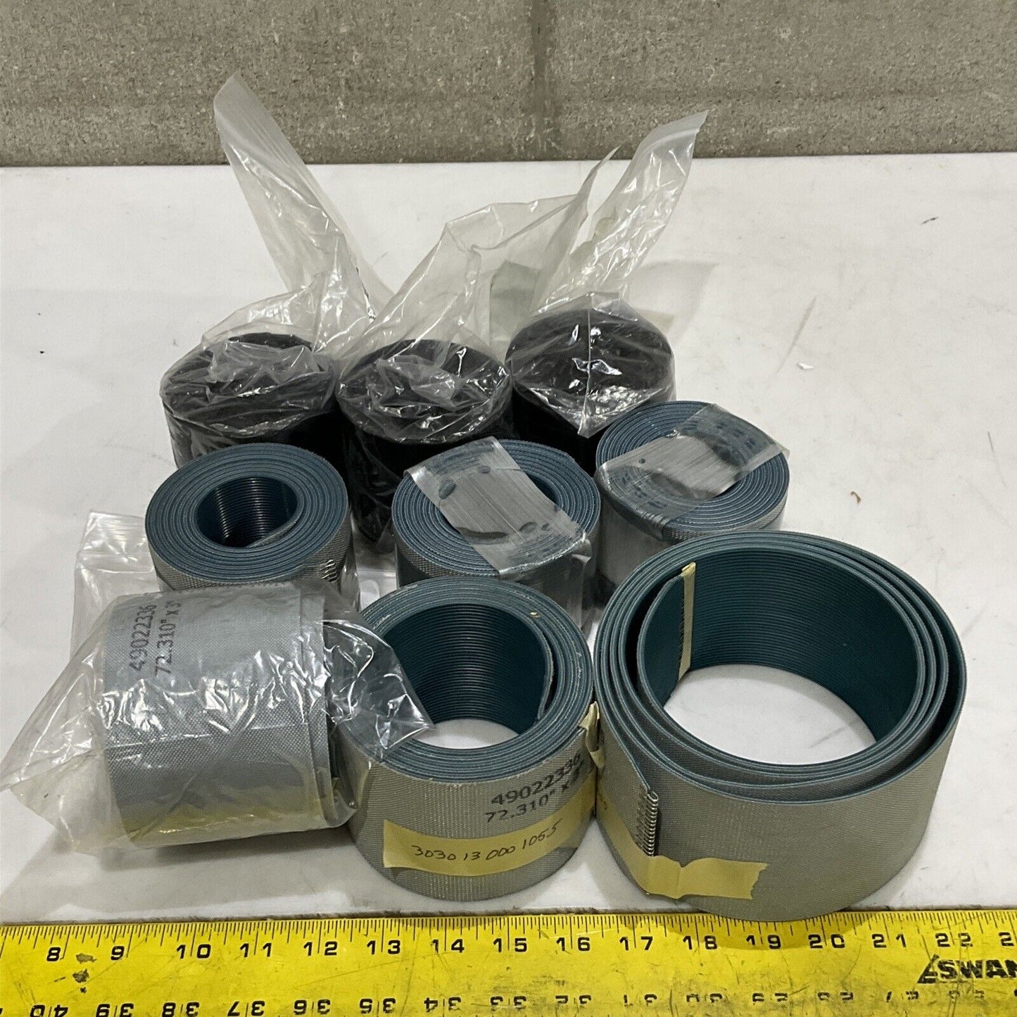49022336 BELT STRIP 72.310 IN X 3IN LOT OF 7 U3S